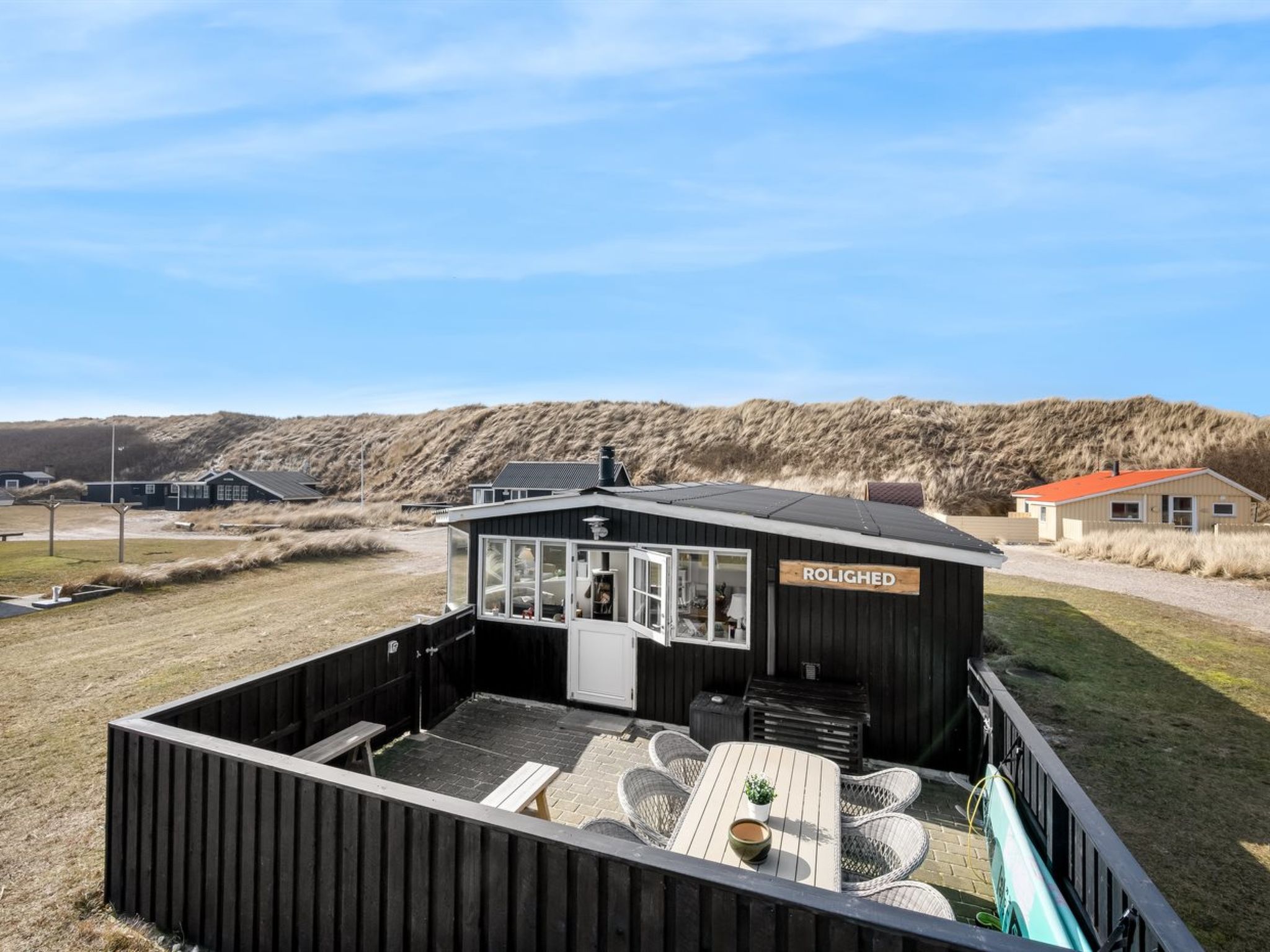 "Jorie" - 100m from the sea - Buiten