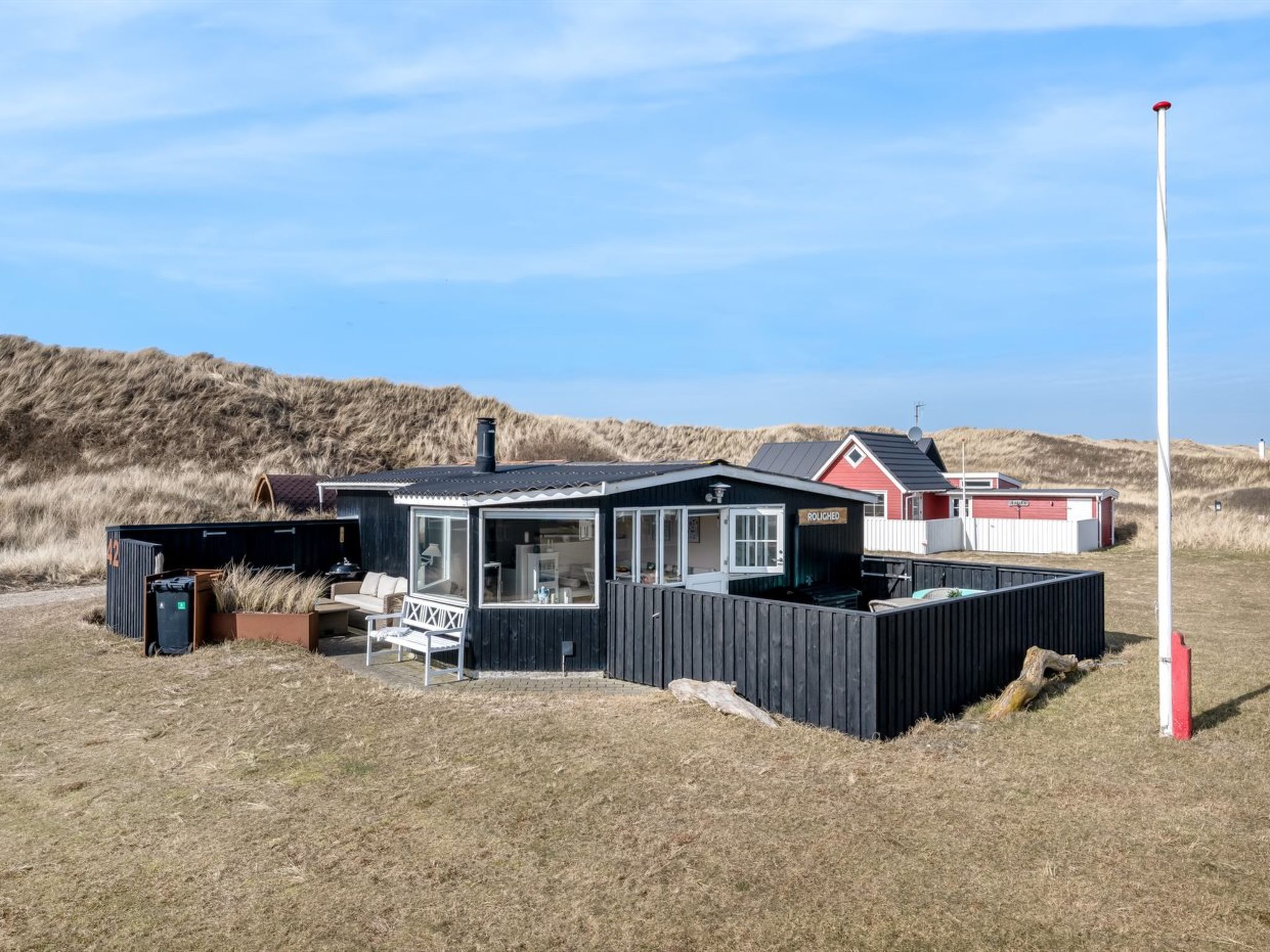 "Jorie" - 100m from the sea - Buiten