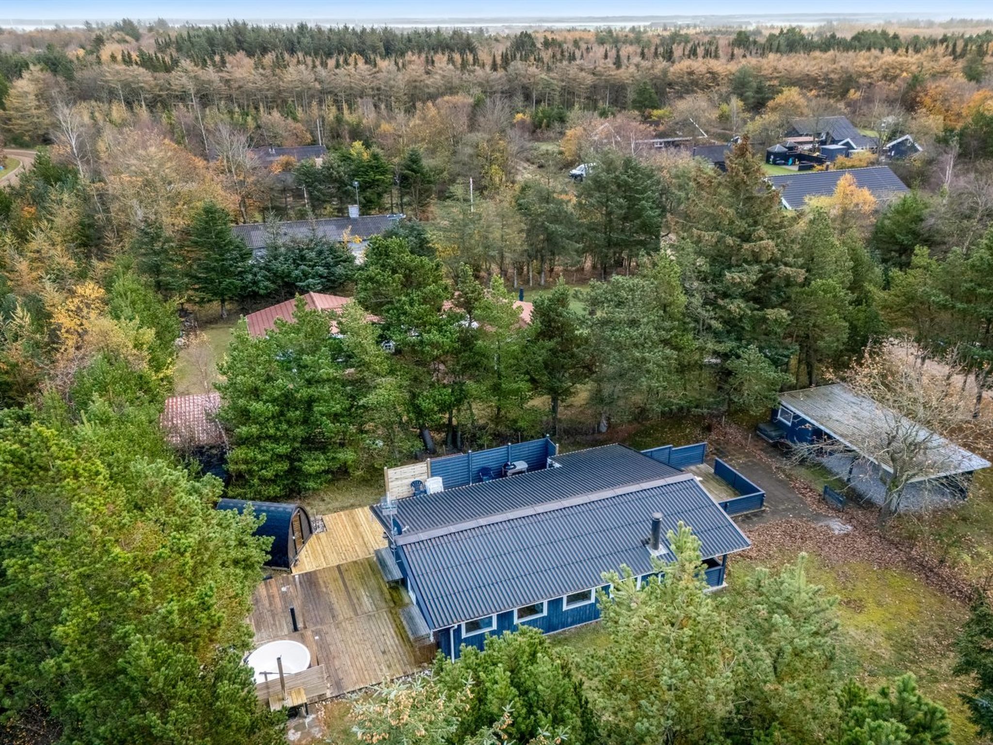 "Toimi" - 500m to the fjord-Buiten