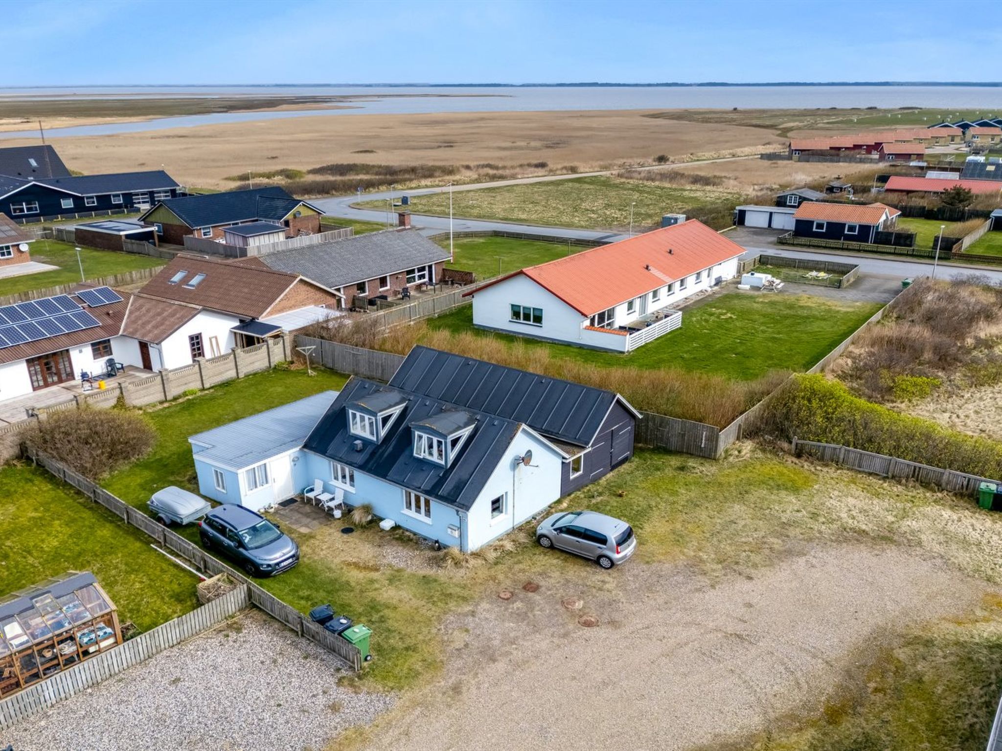 "Fransiska" -  from the sea - Buiten