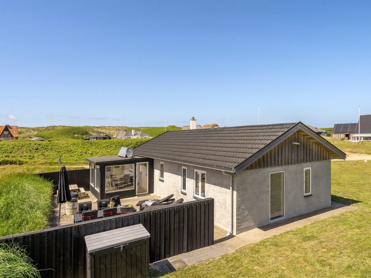 "Ludwik" - 150m From The Sea - Thorsminde