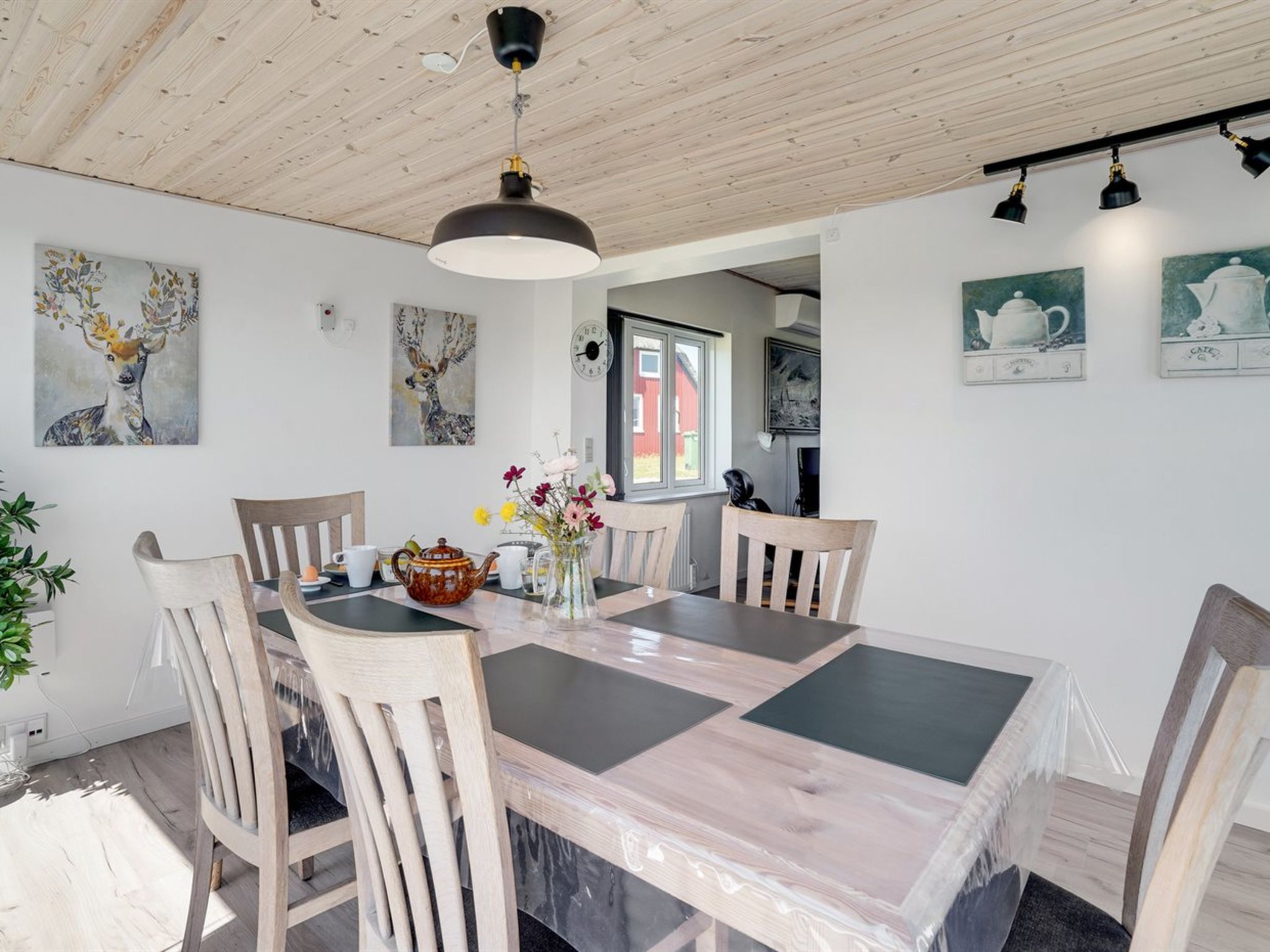 "Ludwik" - 150m from the sea - Binnen