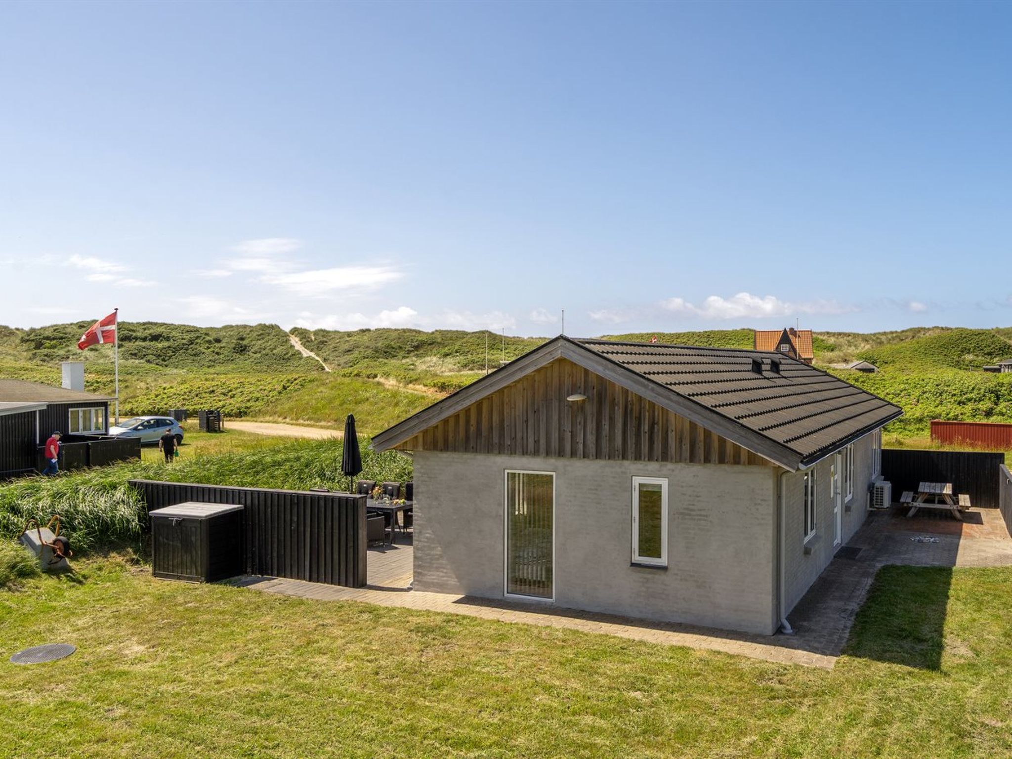 "Ludwik" - 150m from the sea - Buiten