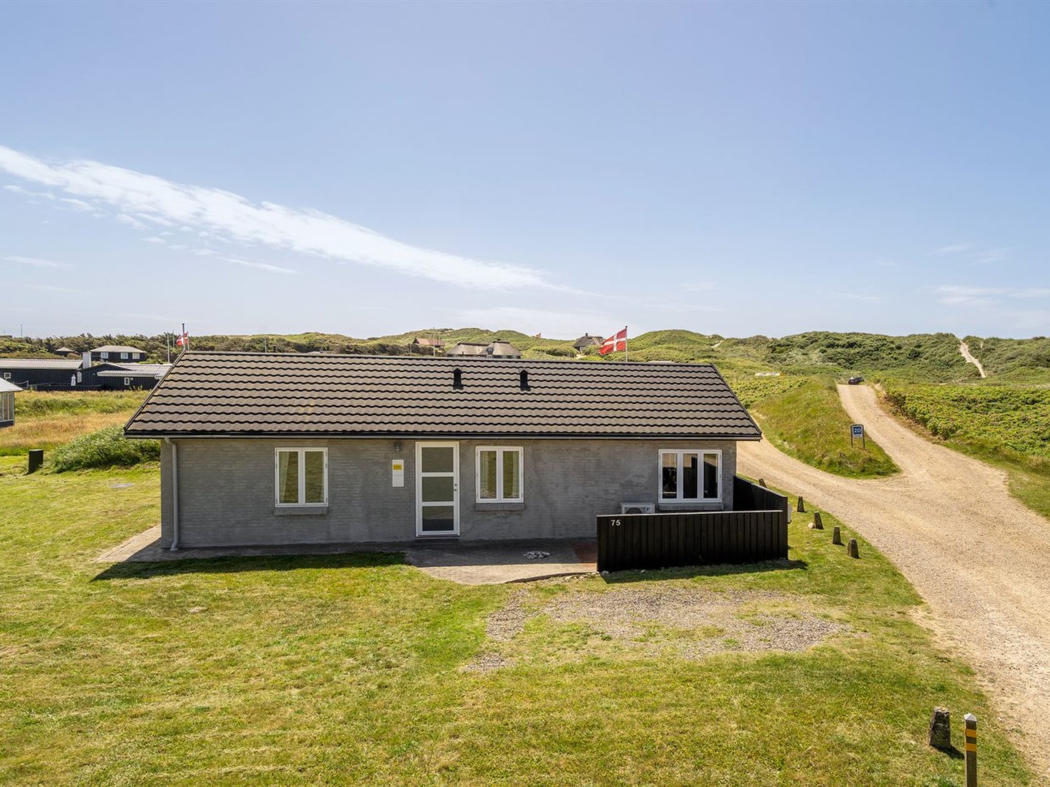 "Ludwik" - 150m from the sea - Buiten
