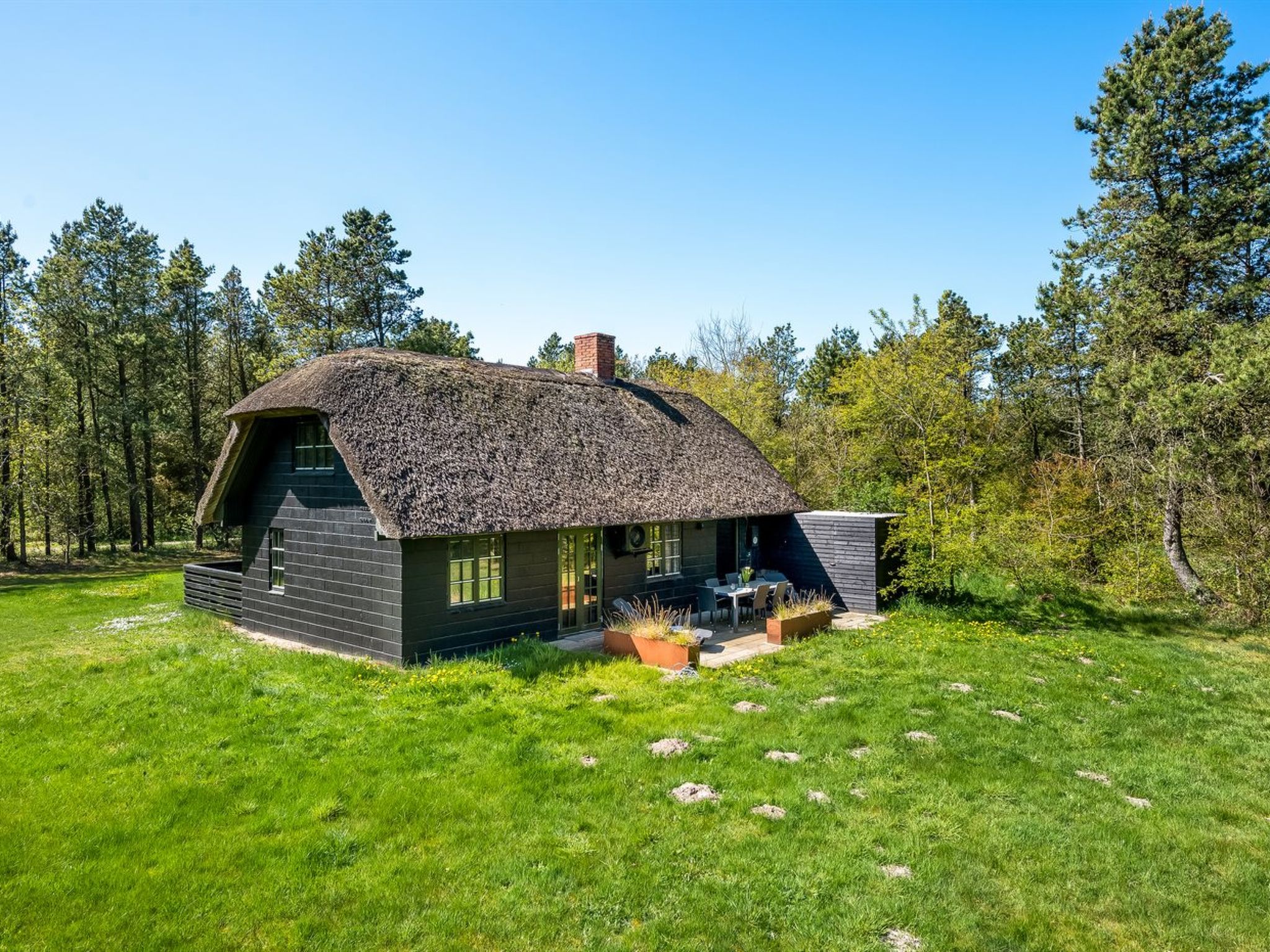 "Matilda" - 1.6km from the sea - Buiten