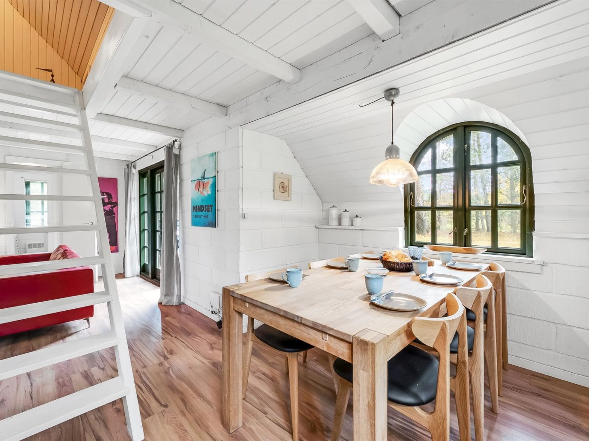 "Matilda" - 1.6km from the sea - Binnen