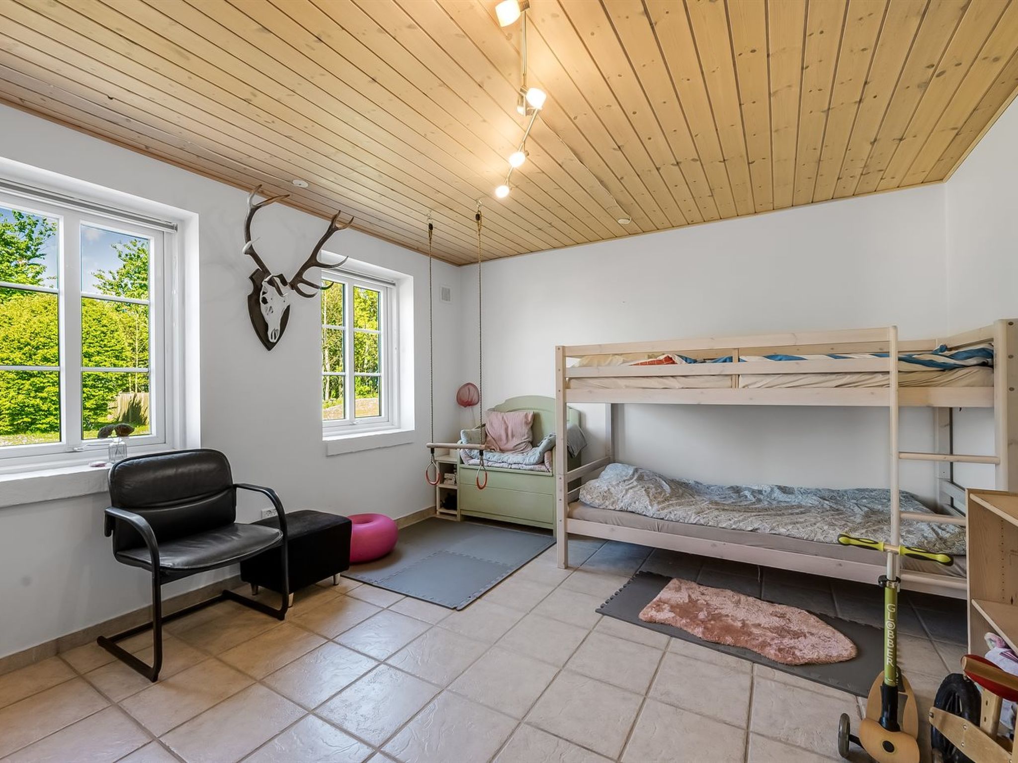 "Quirina" - 6km from the sea-Binnen