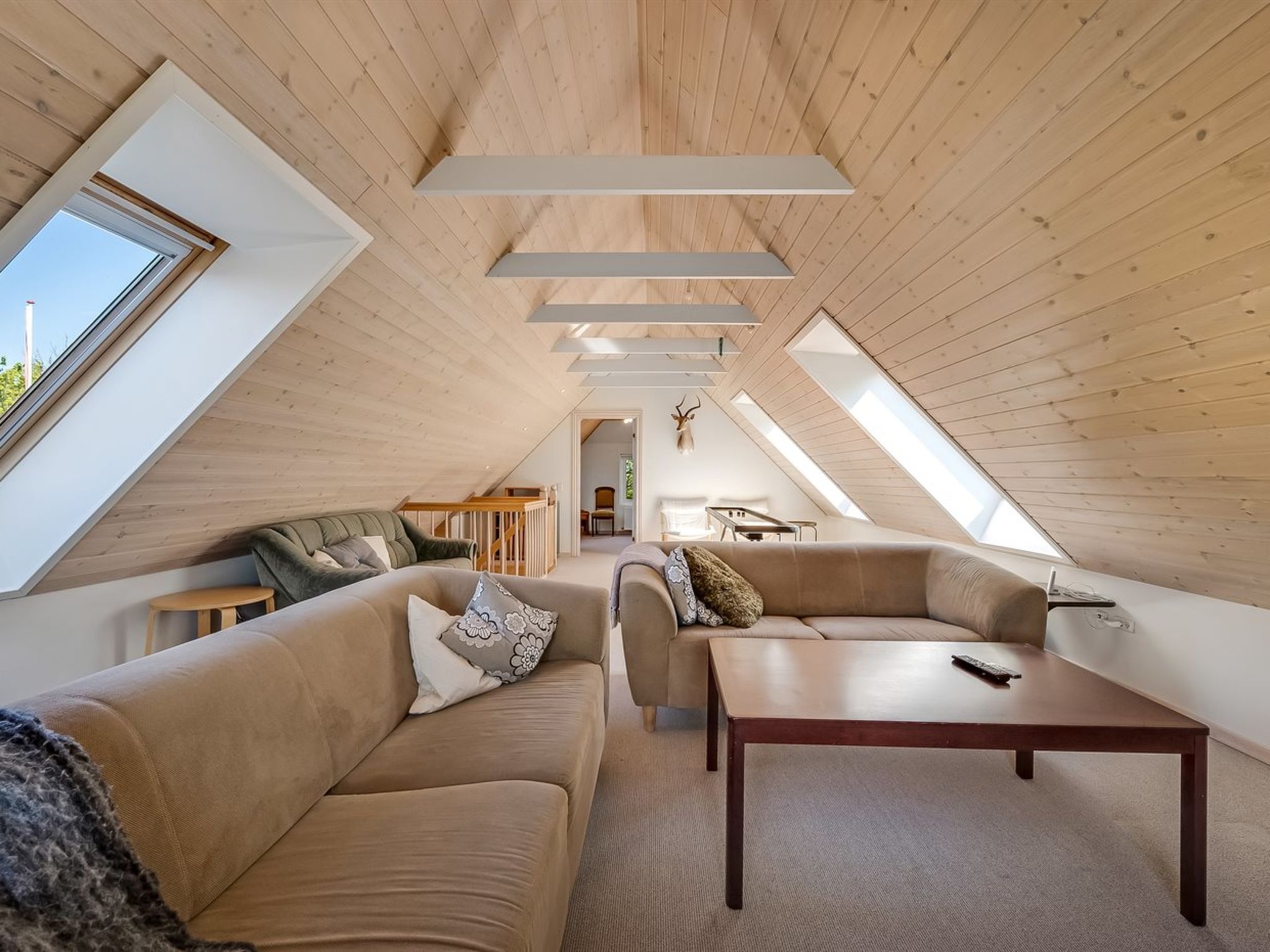 "Quirina" - 6km from the sea-Binnen