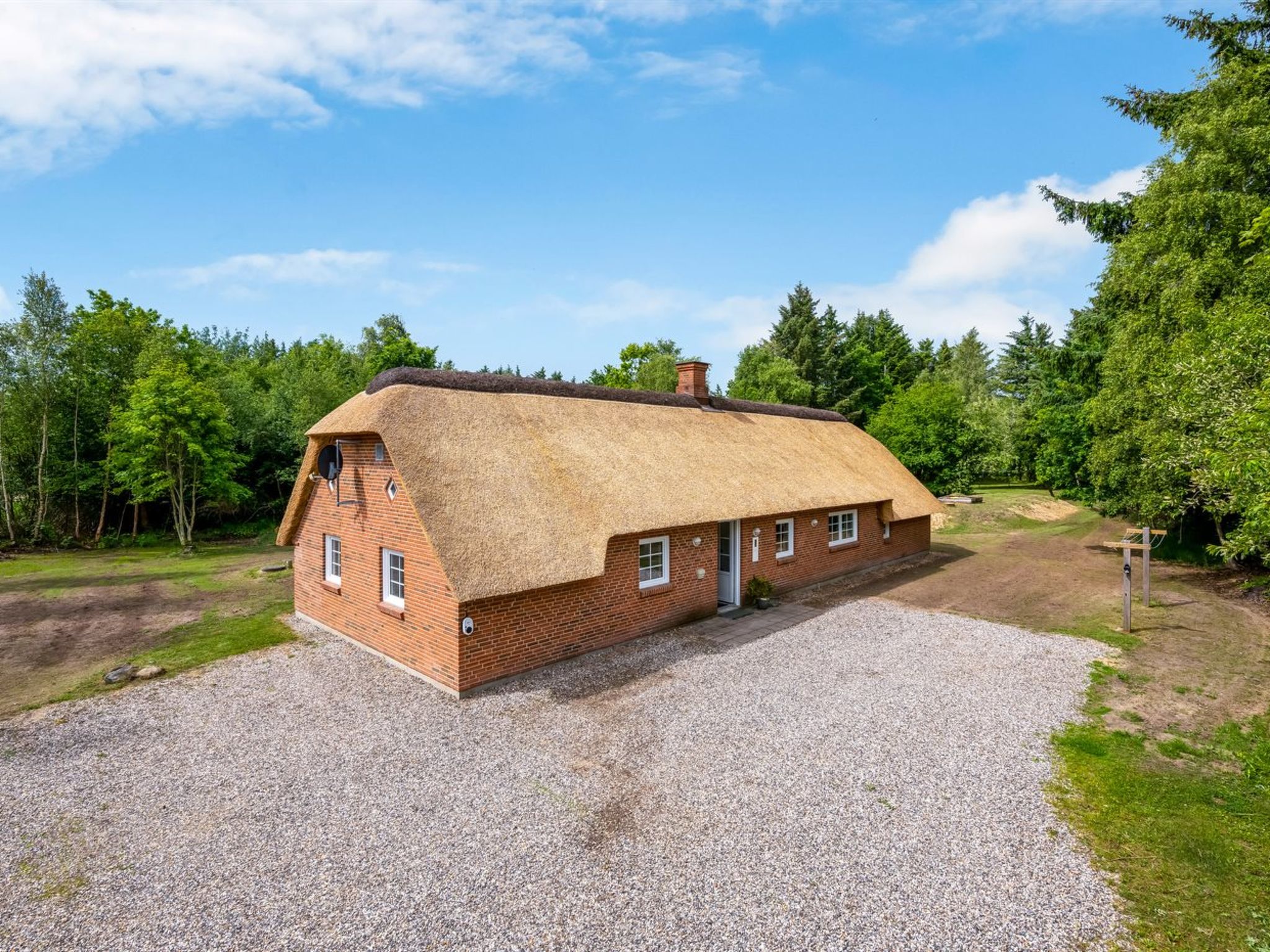 "Ulf" - 2km from the sea
