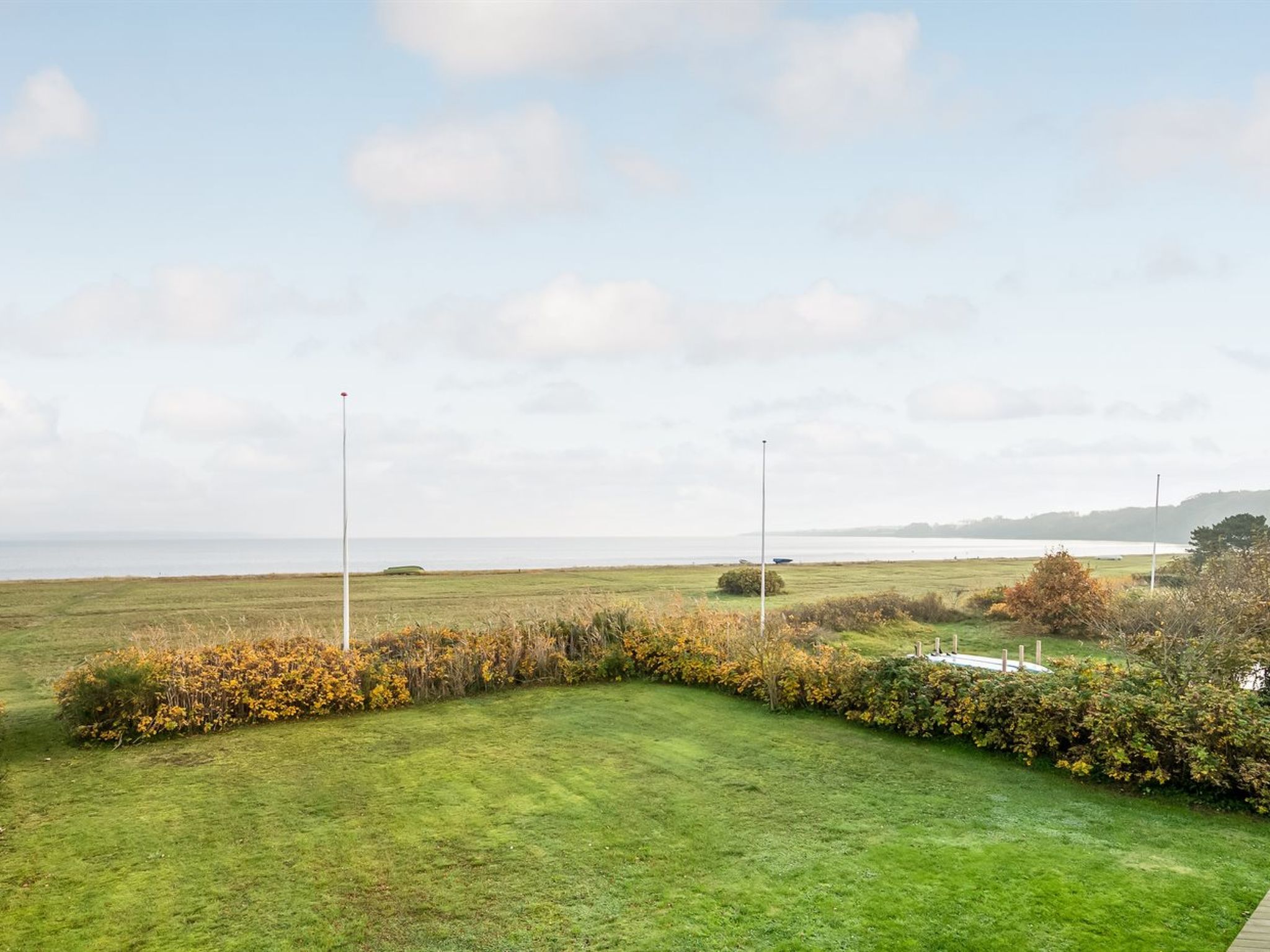 "Duschanka" - 50m to the fjord-Buiten
