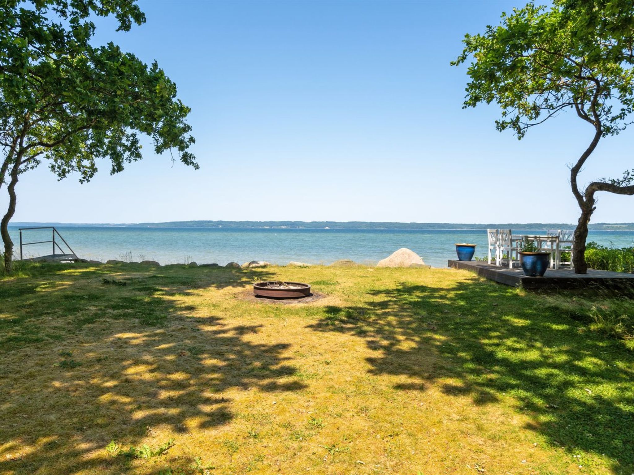 "Kennet" - 30m from the sea-Draußen