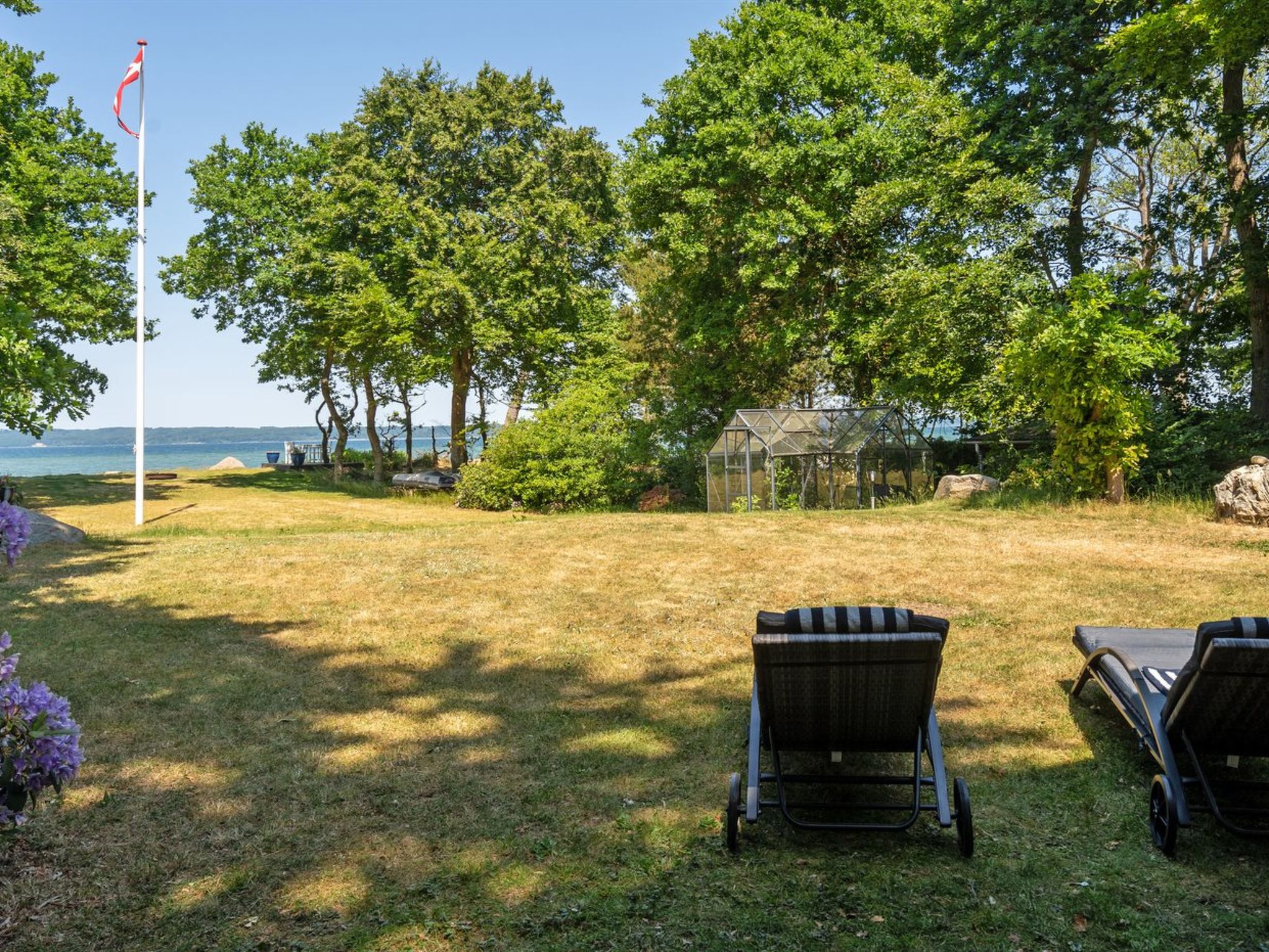 "Kennet" - 30m from the sea-Draußen