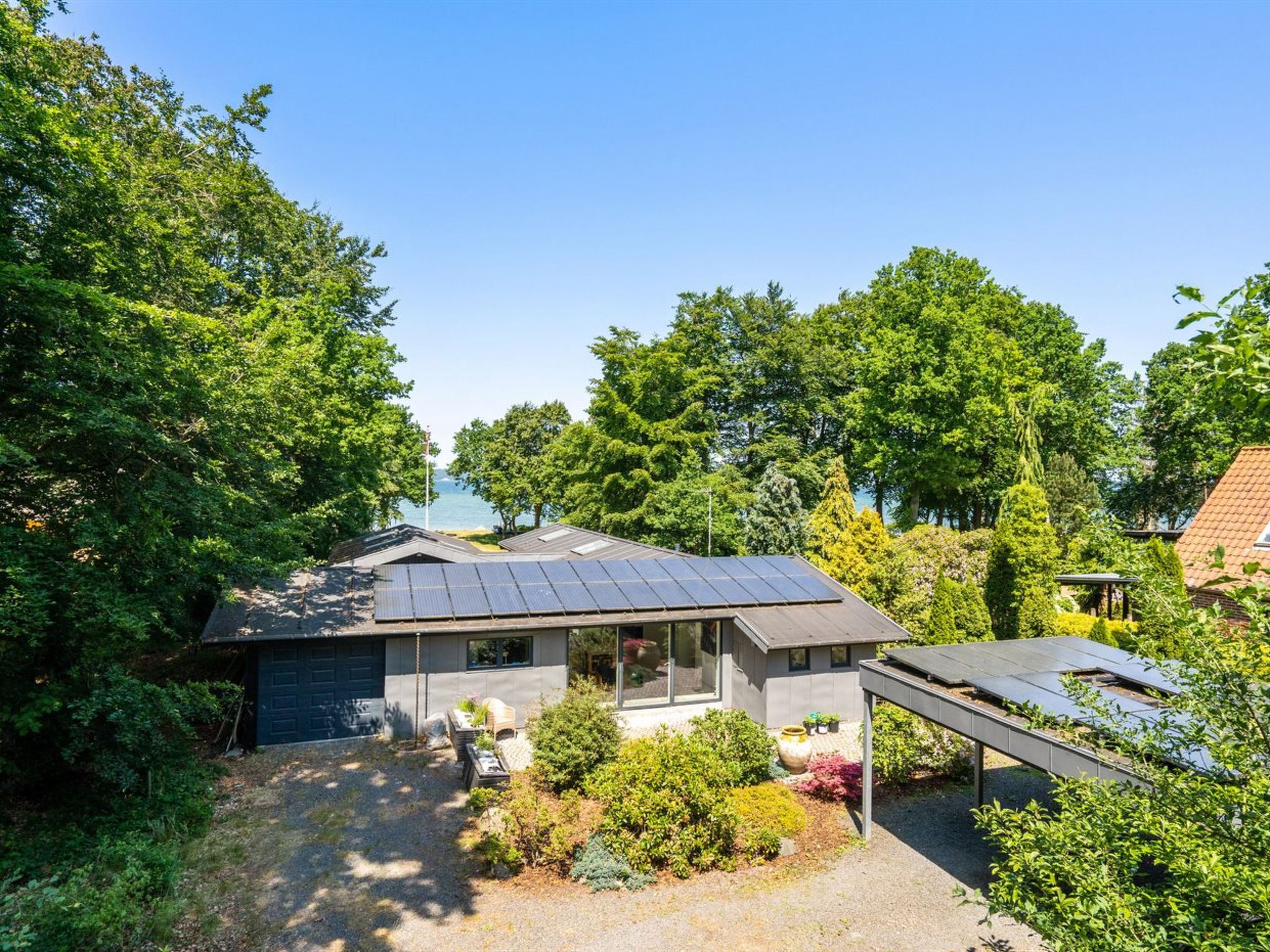 "Kennet" - 30m from the sea-Draußen