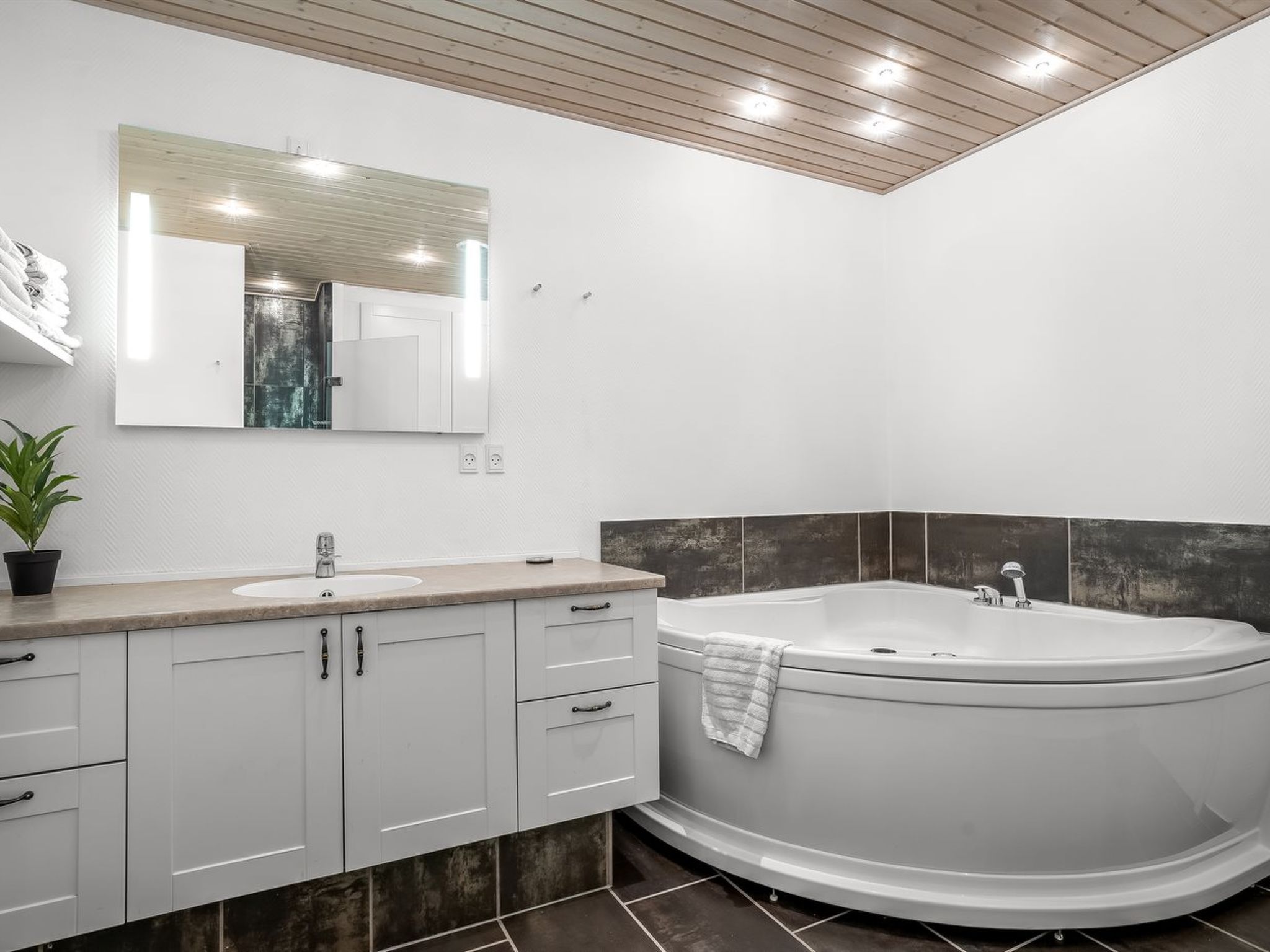 "Tofan" - 75m from the sea - Dedans