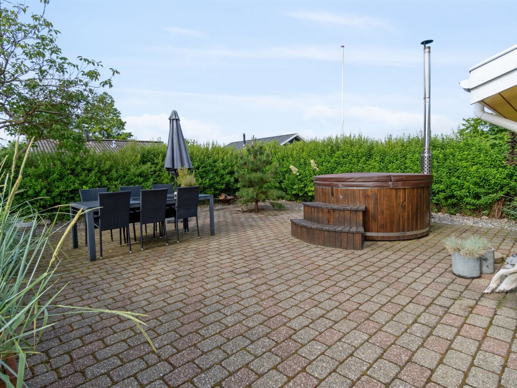 "Donar" - 80m from the sea - Buiten