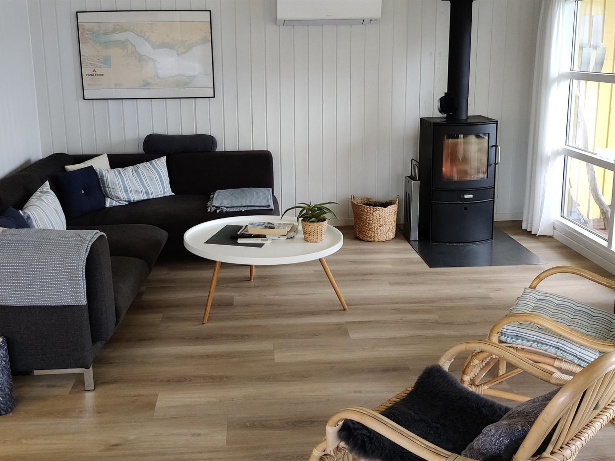 "Donar" - 80m from the sea - Binnen