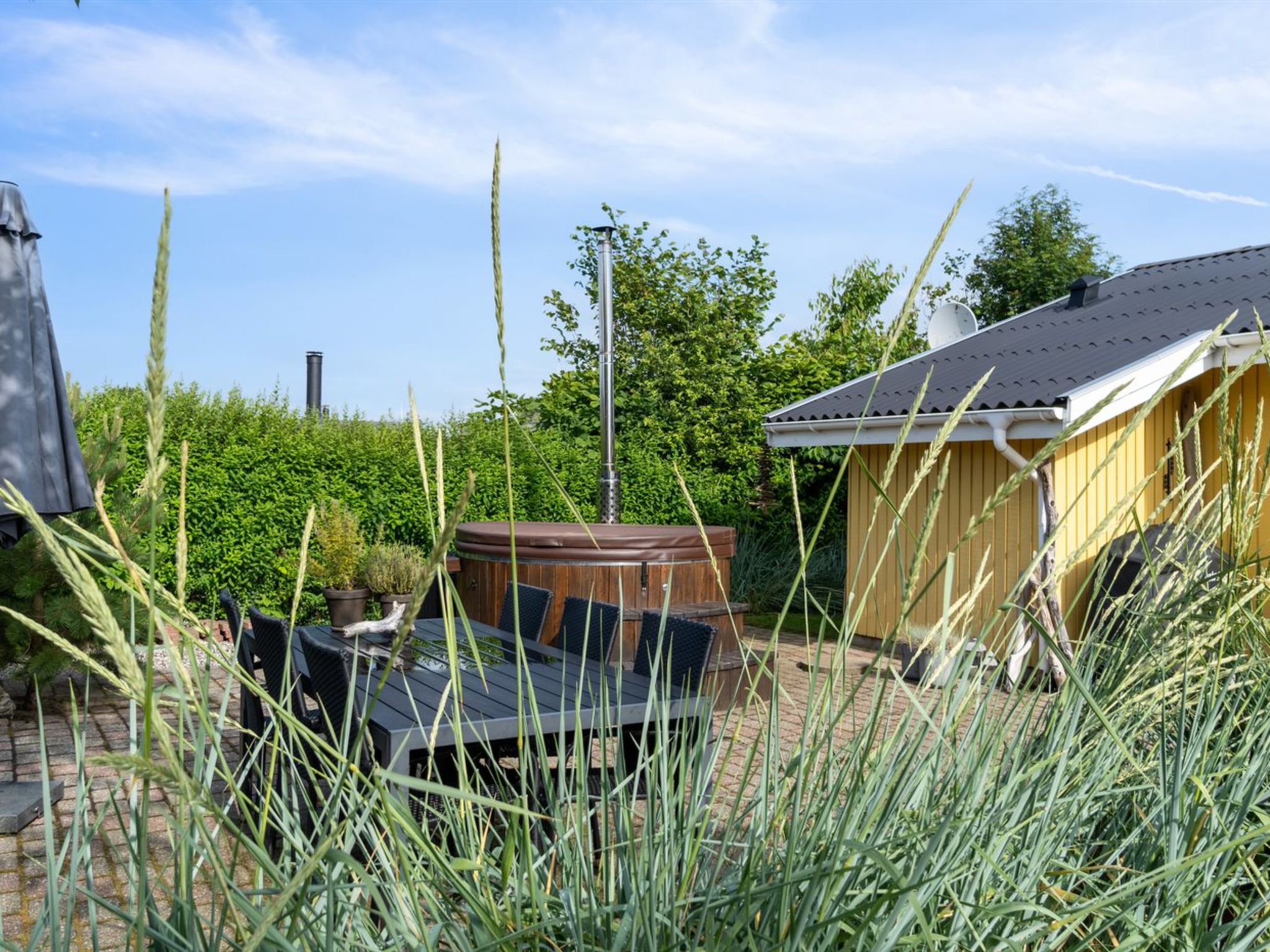 "Donar" - 80m from the sea - Buiten