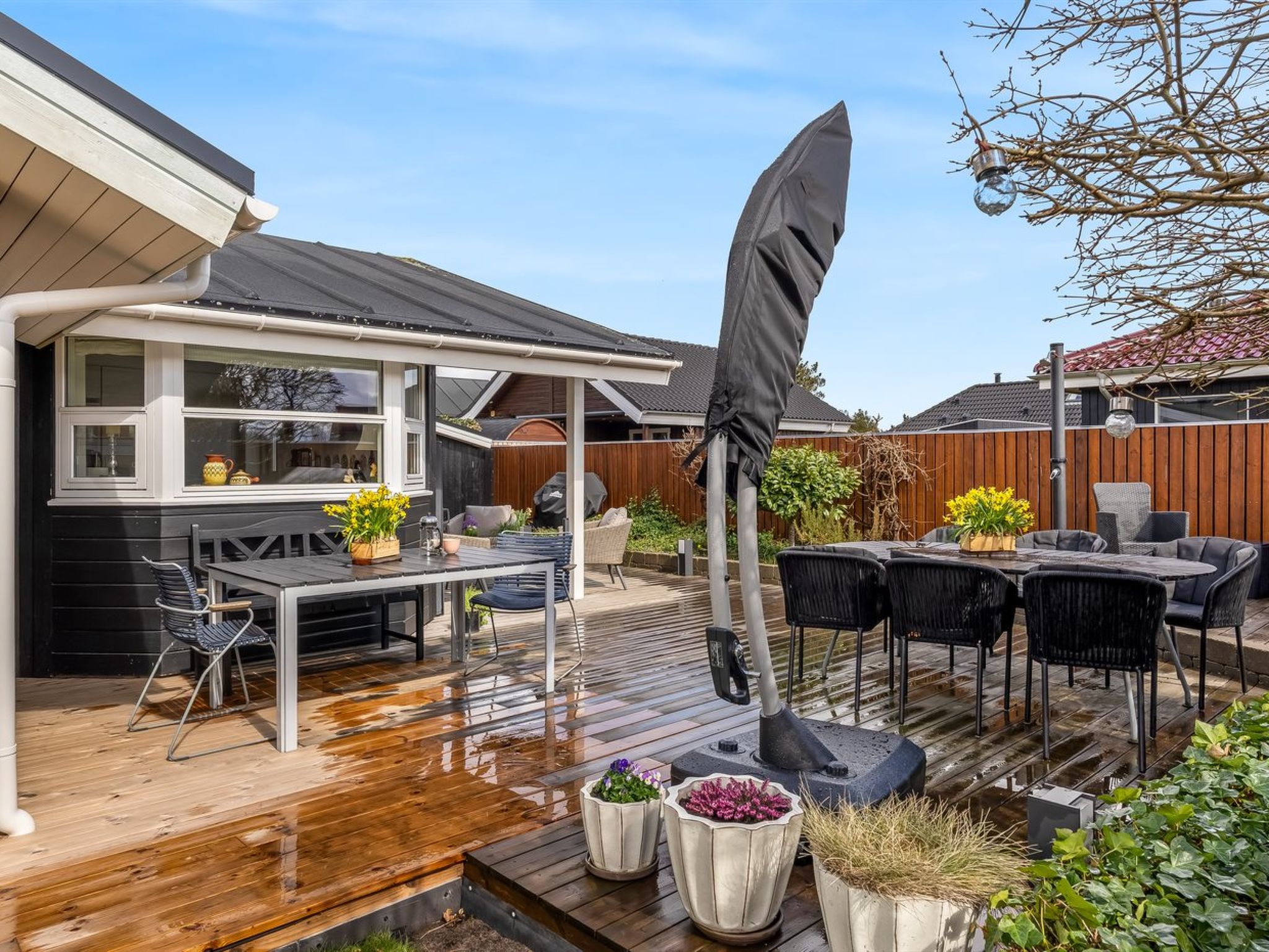 "Sjarlotte" - 100m from the sea — Terrace (5 of 24)