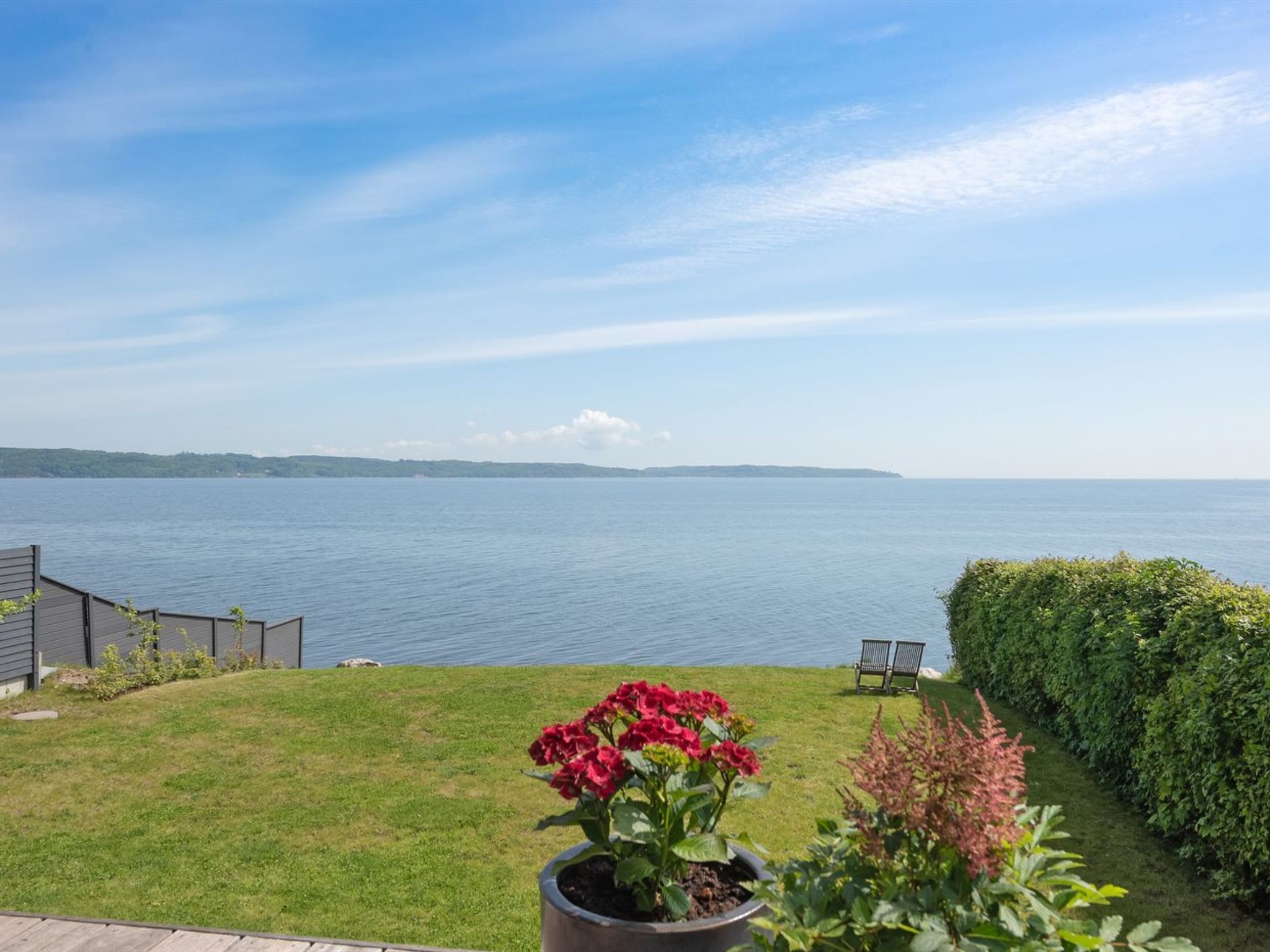 "Herewardus" - 10m to the fjord - Buiten