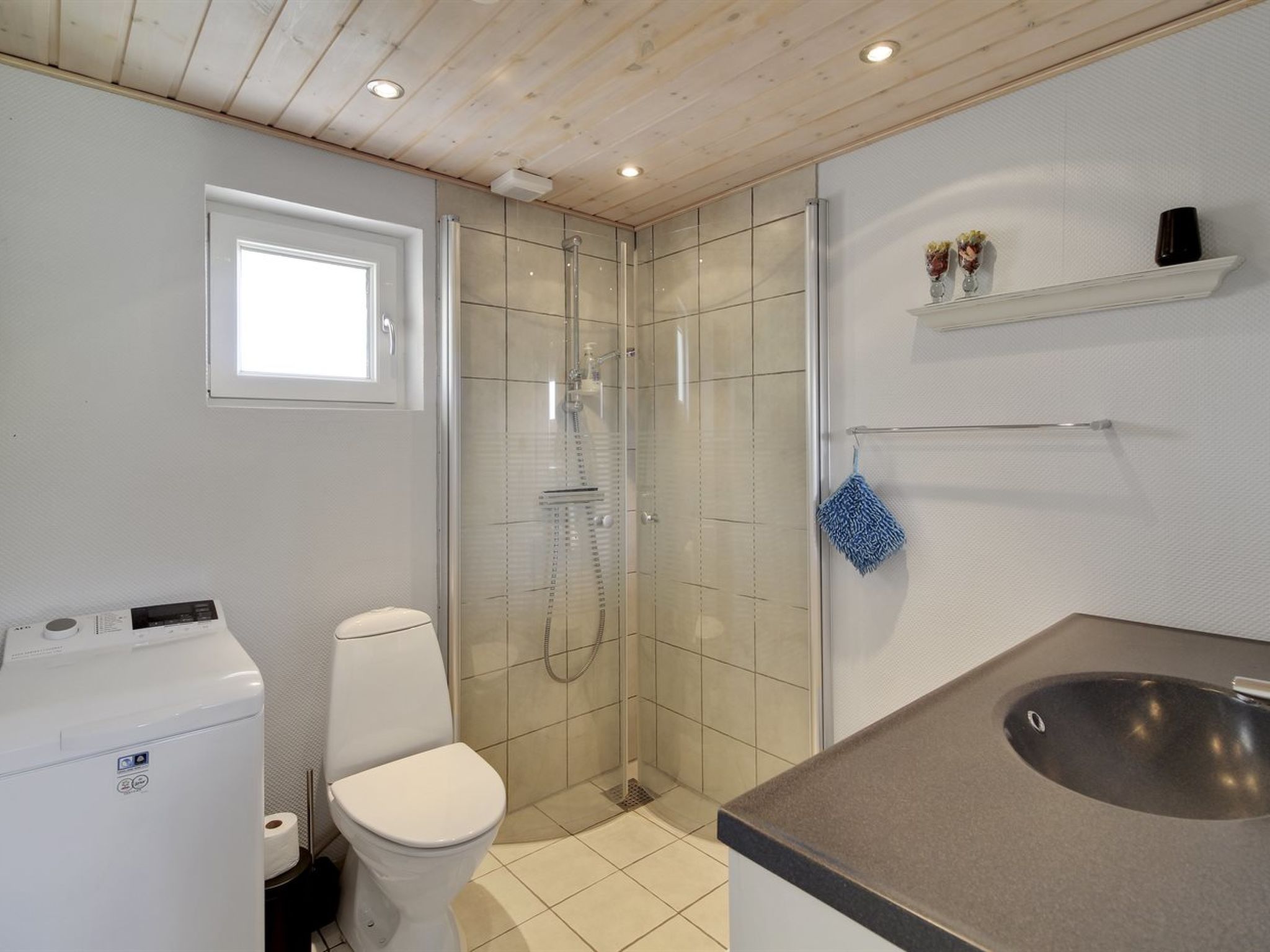 "Emmik" - 150m from the sea - Drinnen
