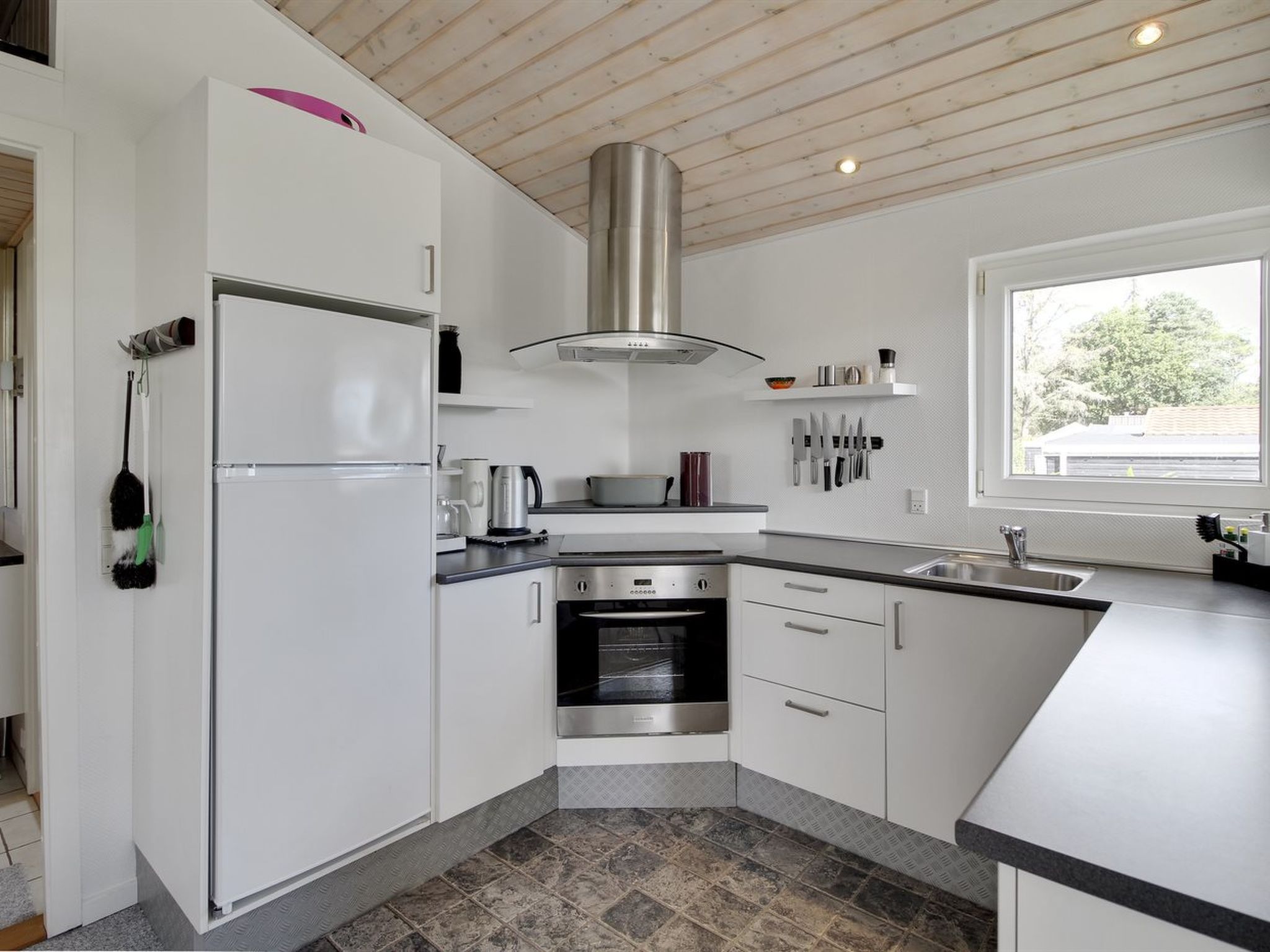 "Emmik" - 150m from the sea-Binnen