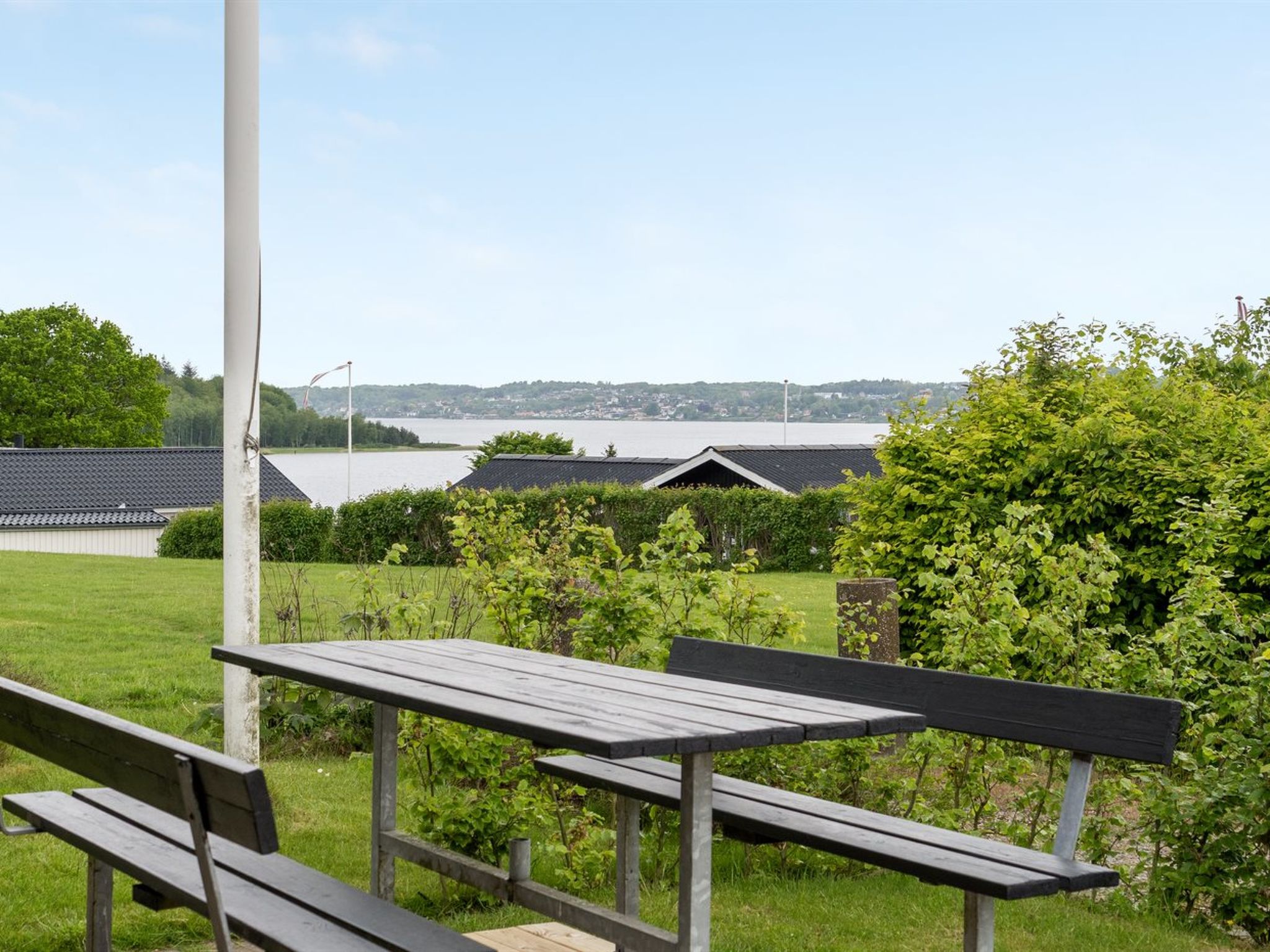 "Stiane" - 100m to the fjord-Buiten