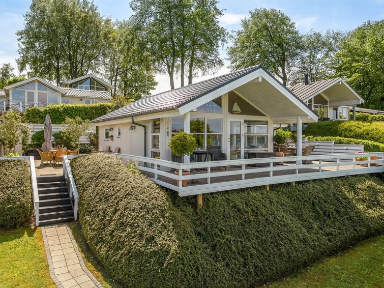 Search and Stay destination Børkop, Denmark from . "Tini" - 50m to the inlet in SE Jutland