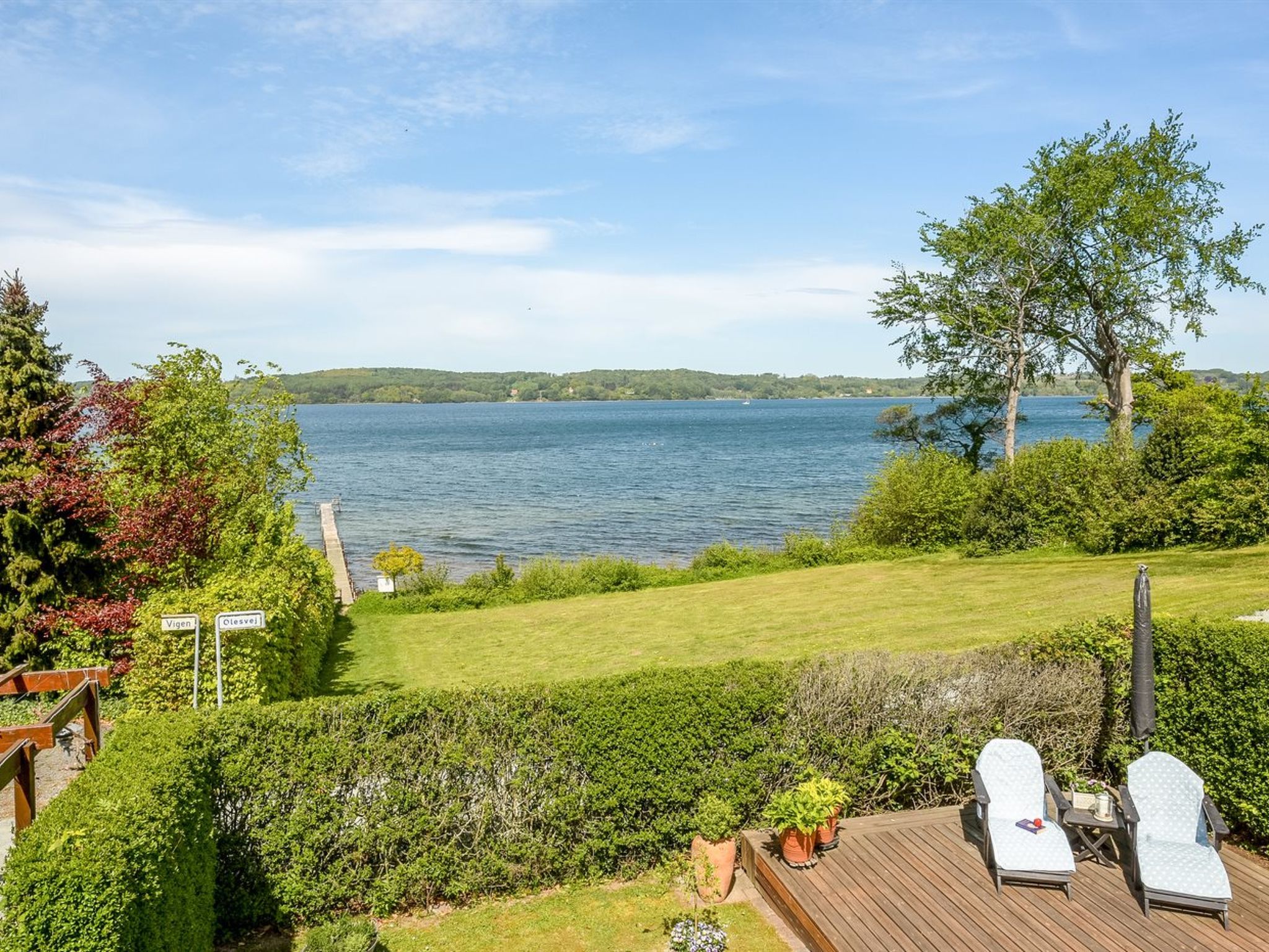 "Tini" - 50m to the fjord-Draußen