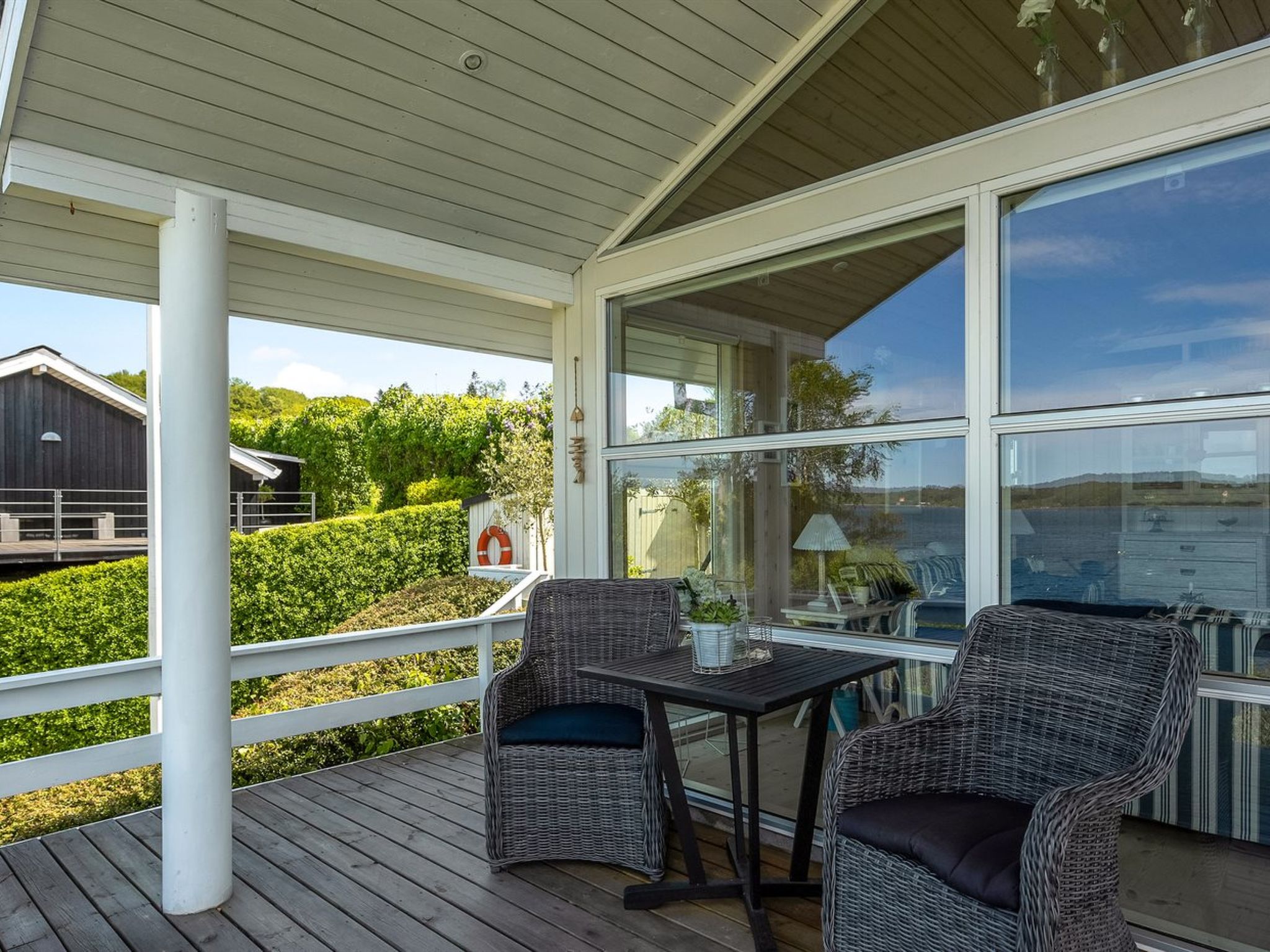 "Tini" - 50m to the fjord-Draußen