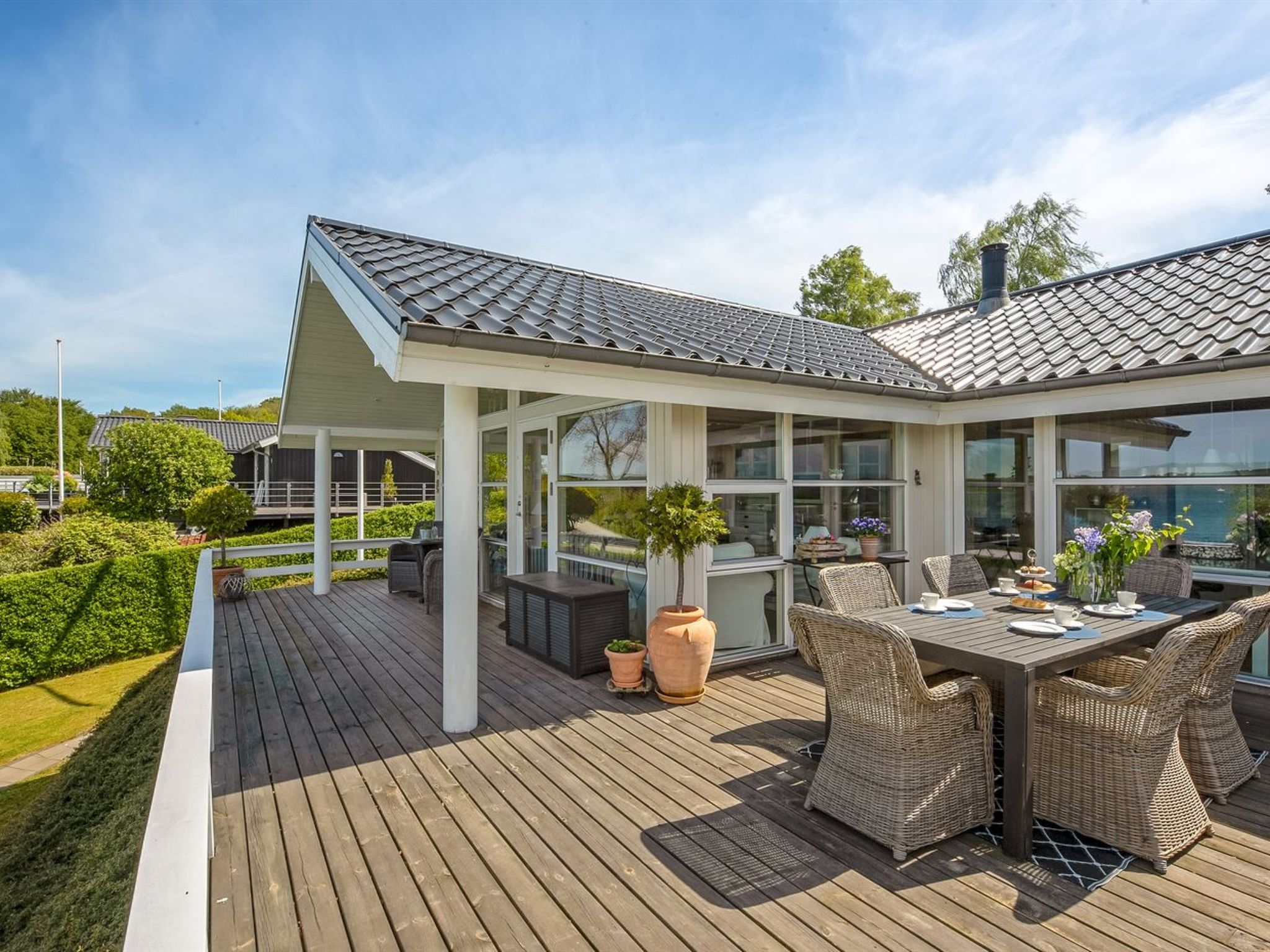 "Tini" - 50m to the fjord-Draußen