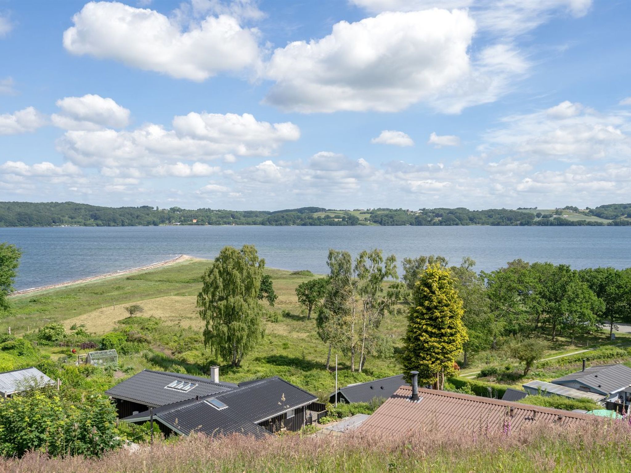 "Launo" - 150m to the fjord - Buiten