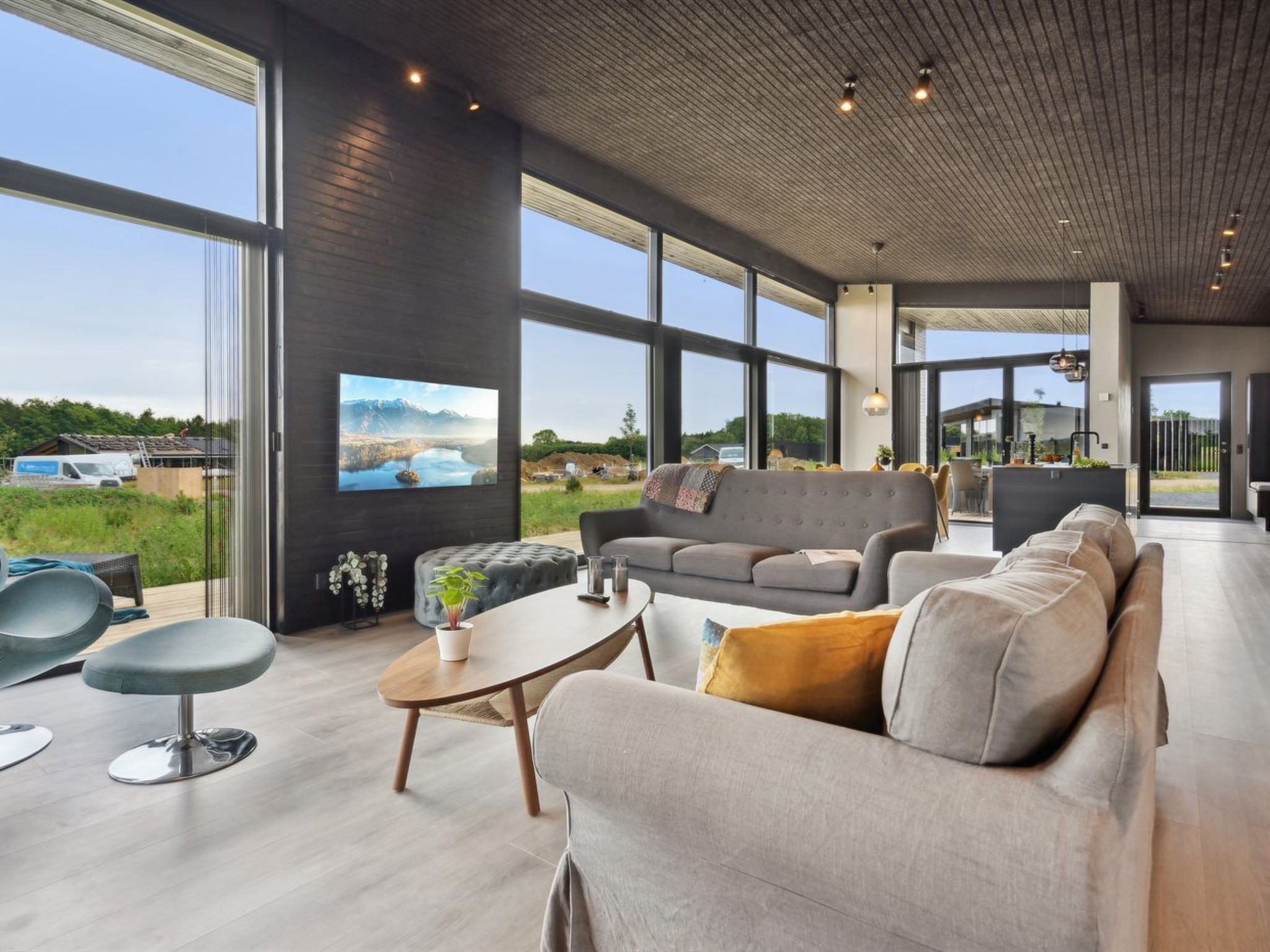 "Anelle" - 500m from the sea