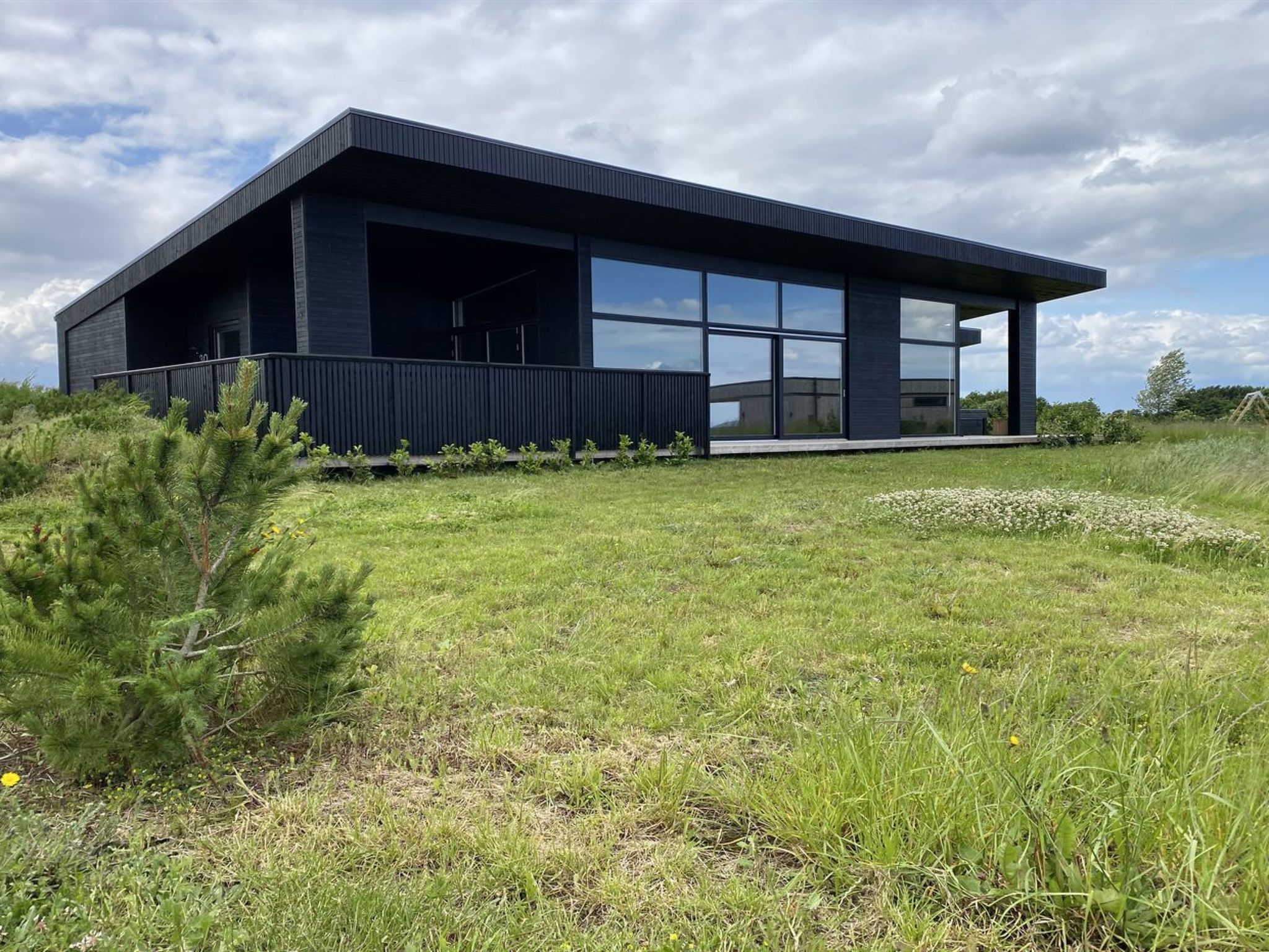 "Anelle" - 500m from the sea