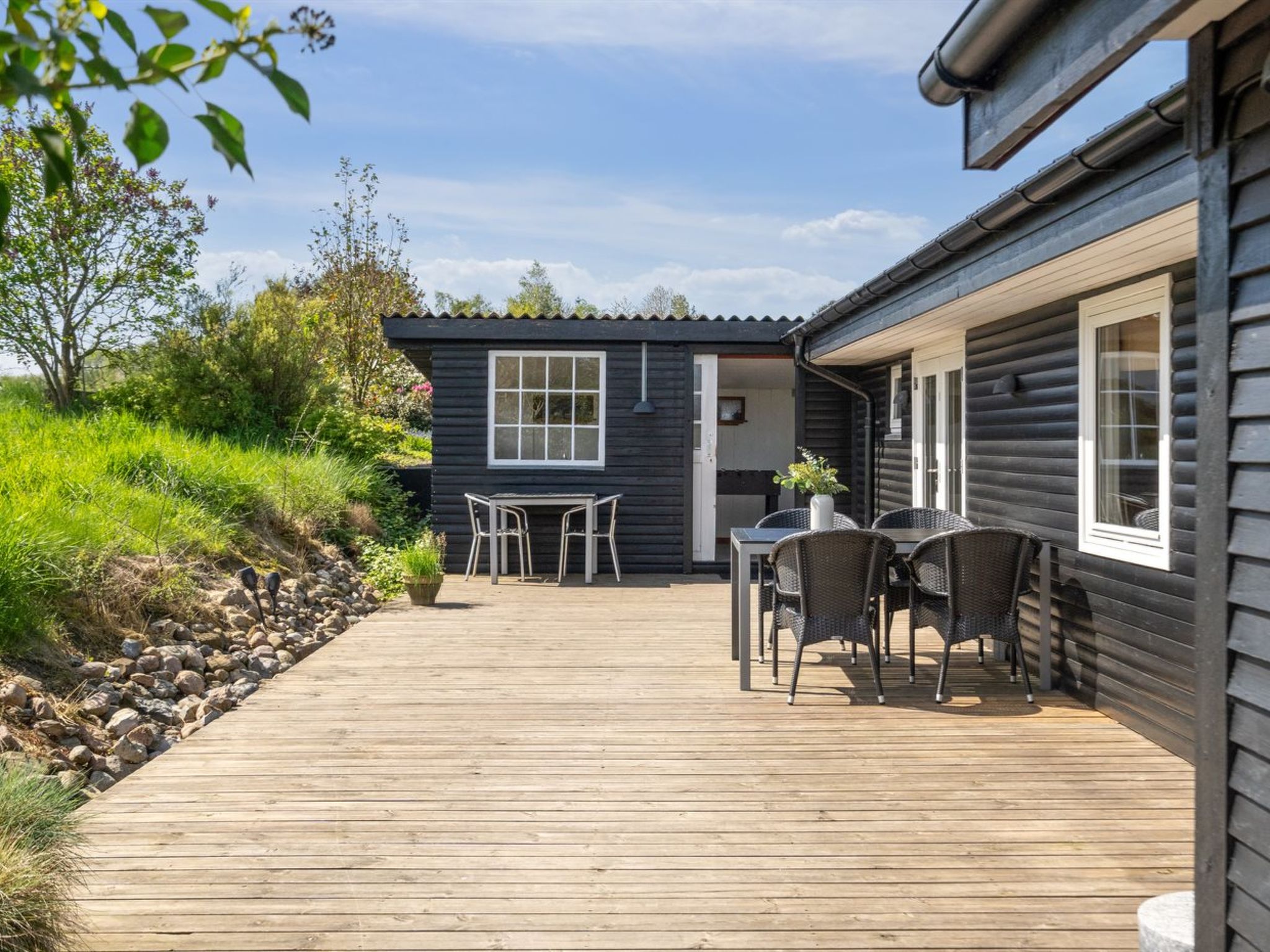 "Sölvy" - 300m from the sea - Buiten