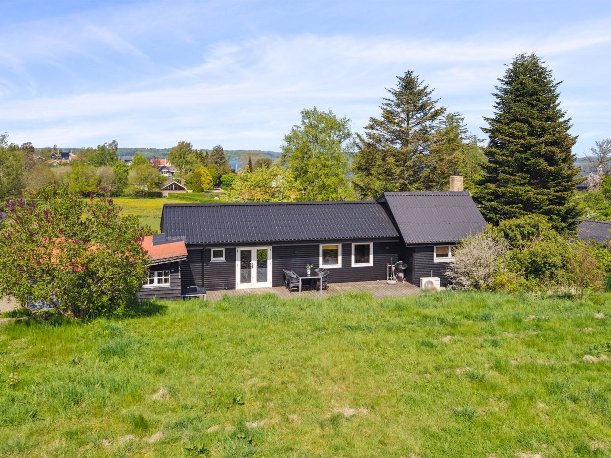 "Sölvy" - 300m from the sea - Buiten