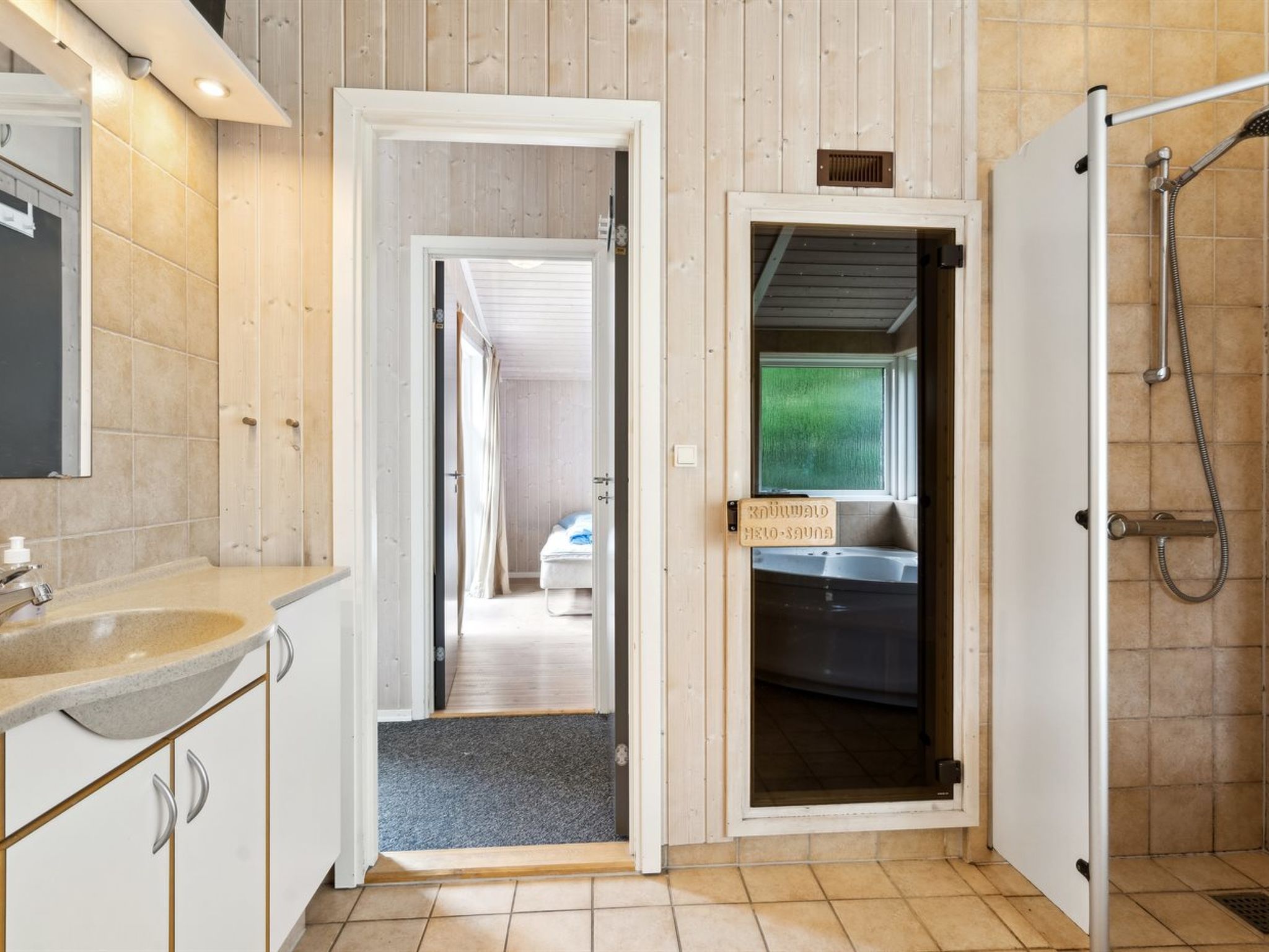 "Falka" - 300m from the sea - Drinnen