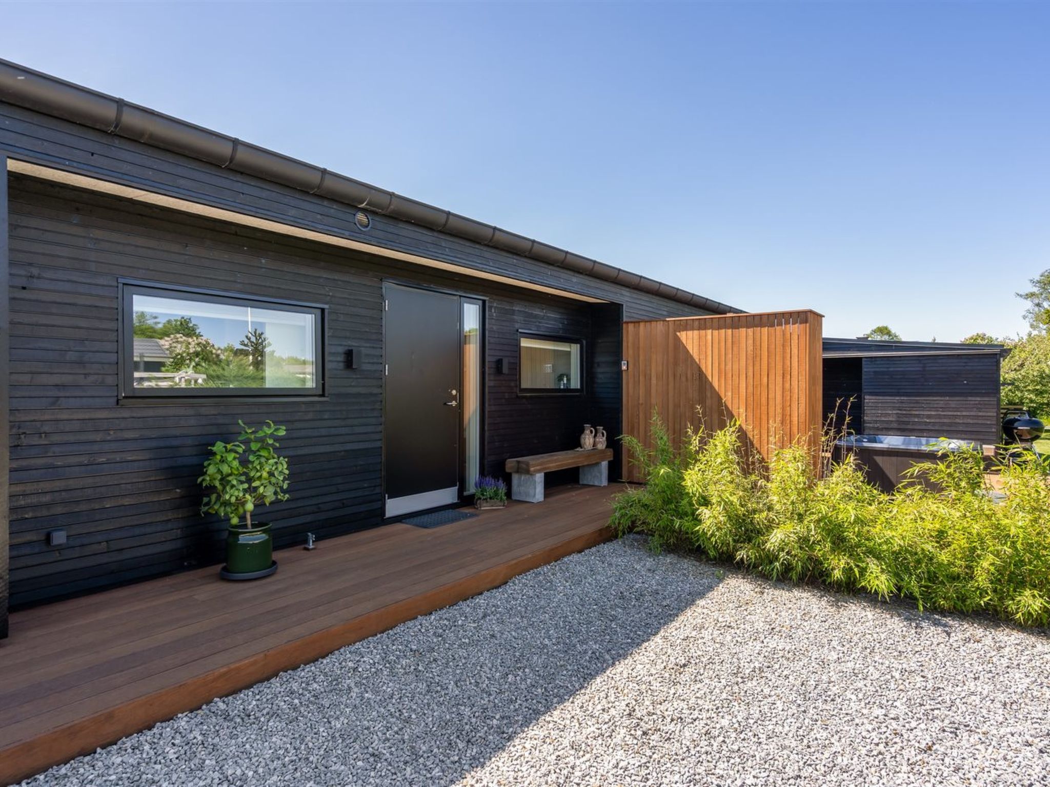 "Karitte" - 300m from the sea - Buiten