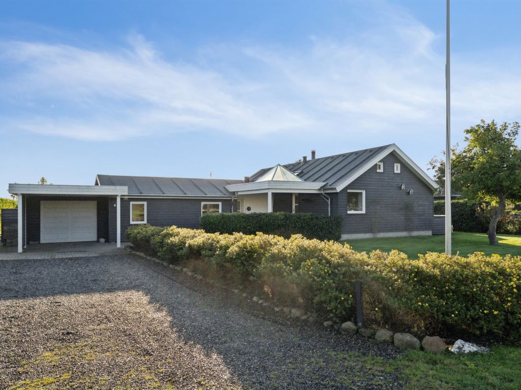 'Tajo' - 200m from the sea