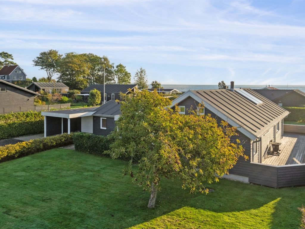 'Tajo' - 200m from the sea