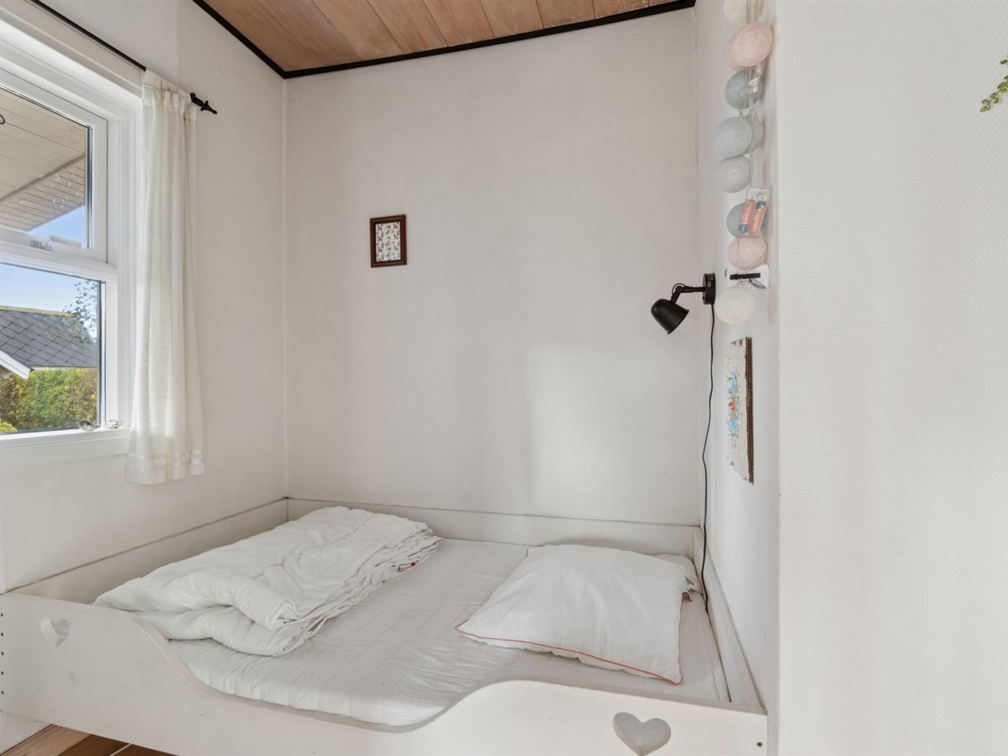 "Elle" - 175m from the sea-Binnen