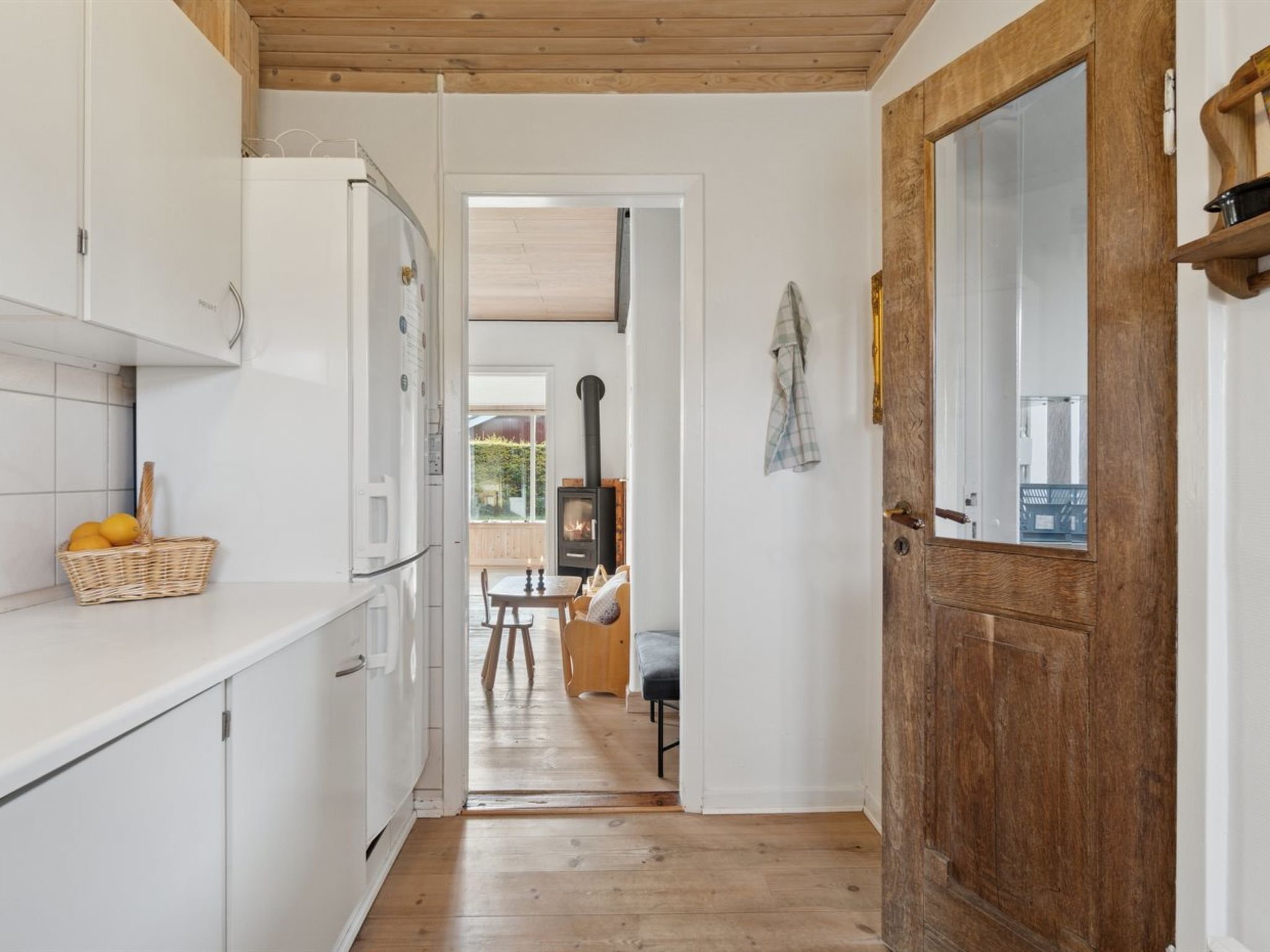 "Elle" - 175m from the sea-Binnen