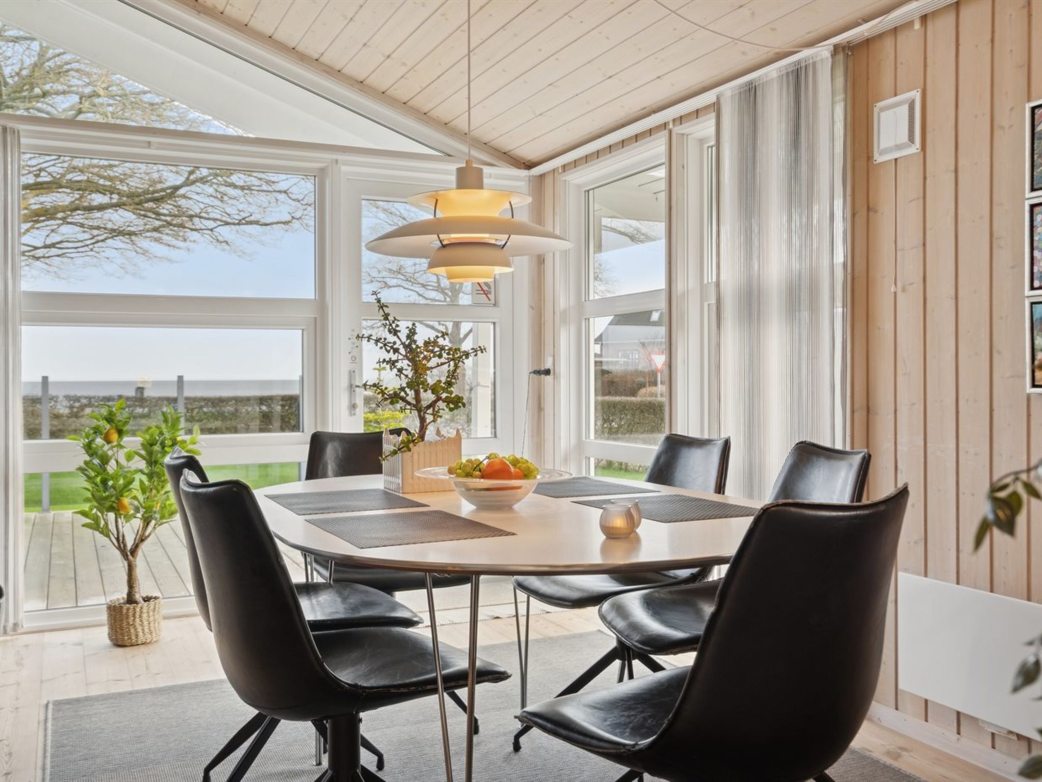 "Therkil" - 50m from the sea - Binnen