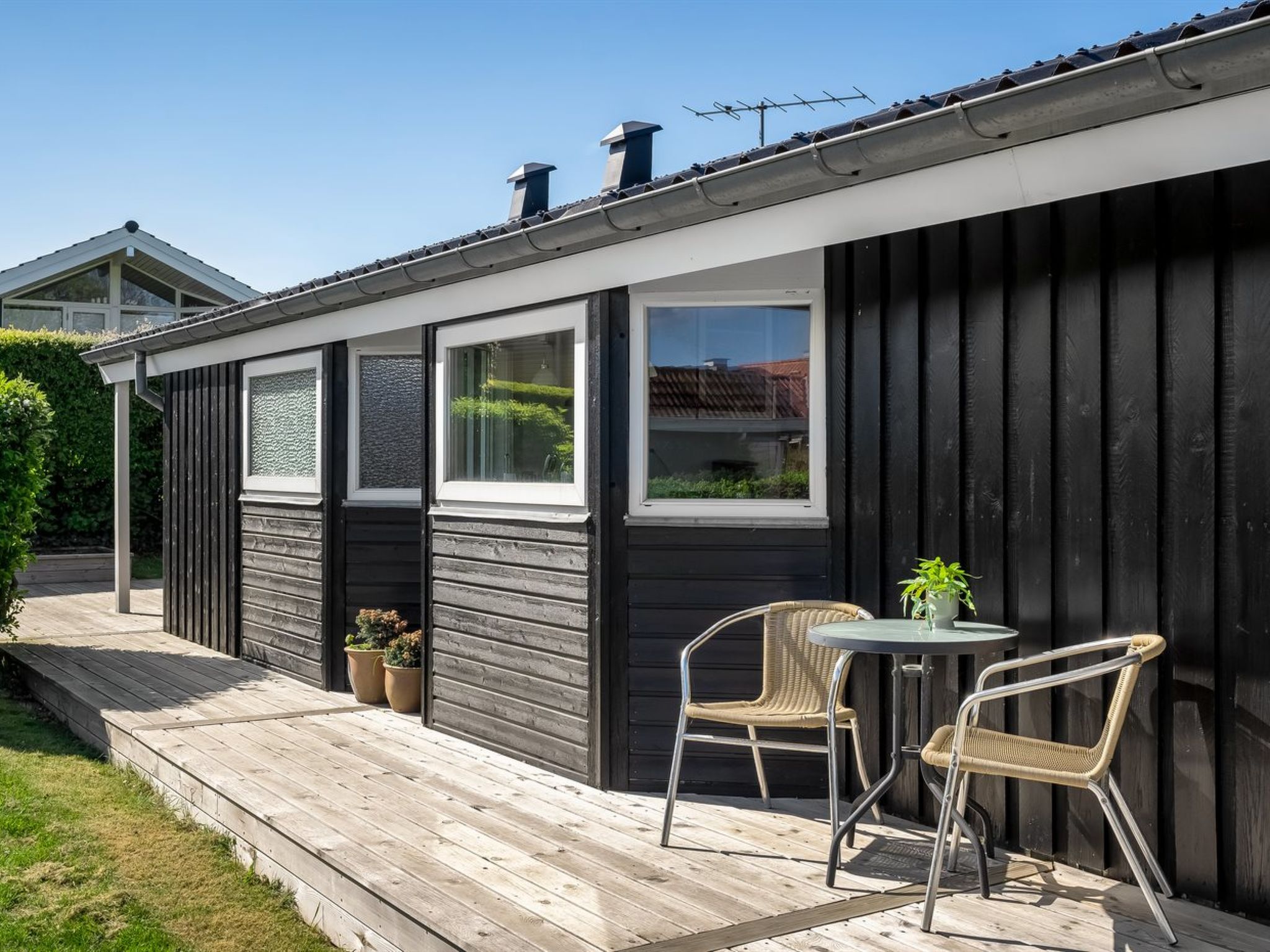 "Therkil" - 50m from the sea — Terrace (5 of 22)