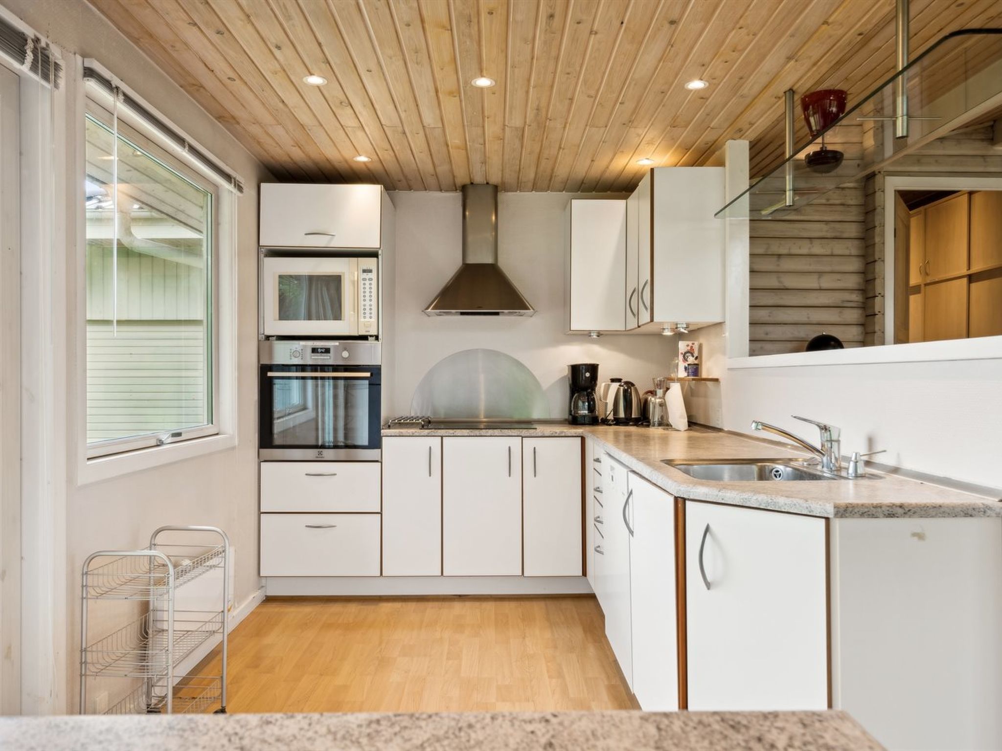 "Ilwith" - 400m from the sea-Binnen