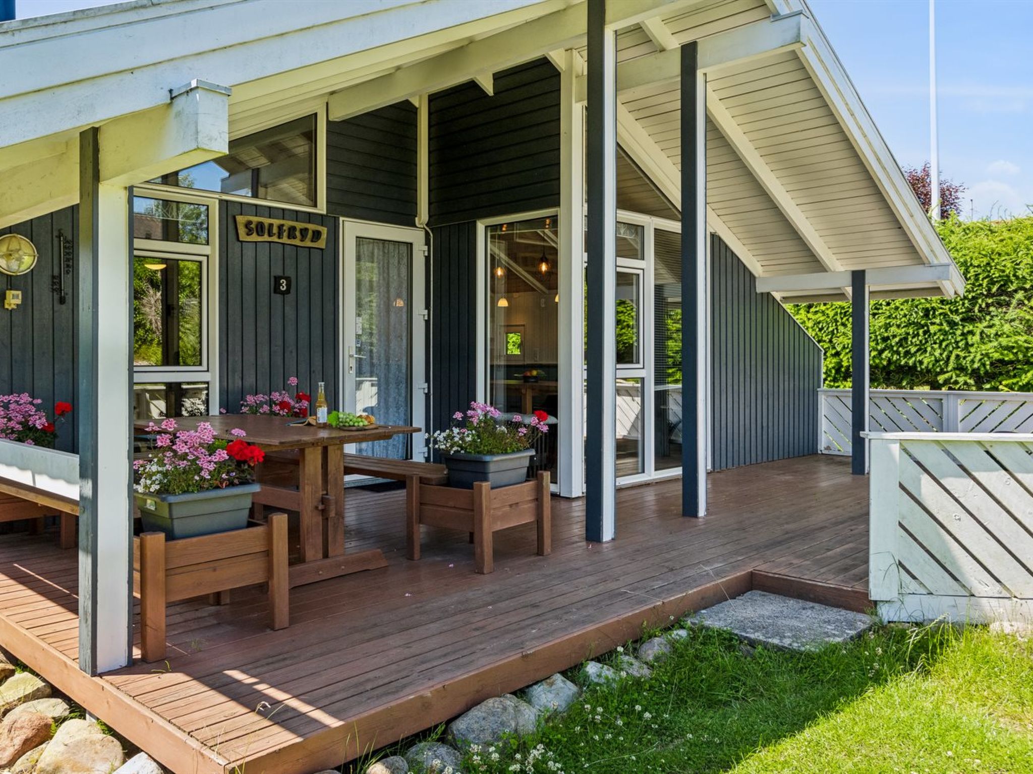 "Maini" - 350m from the sea-Buiten