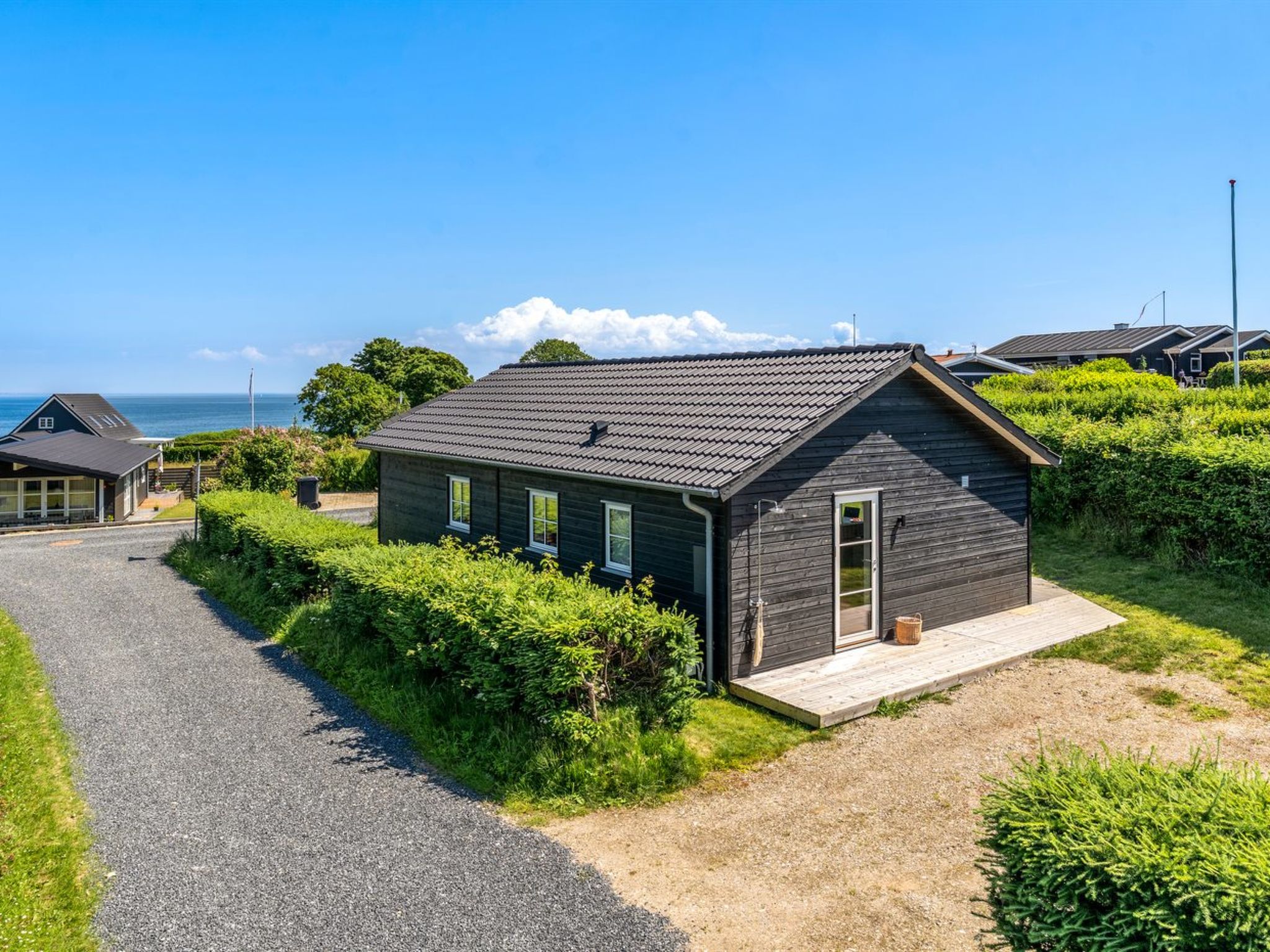 "Väinö" - 300m from the sea - Buiten