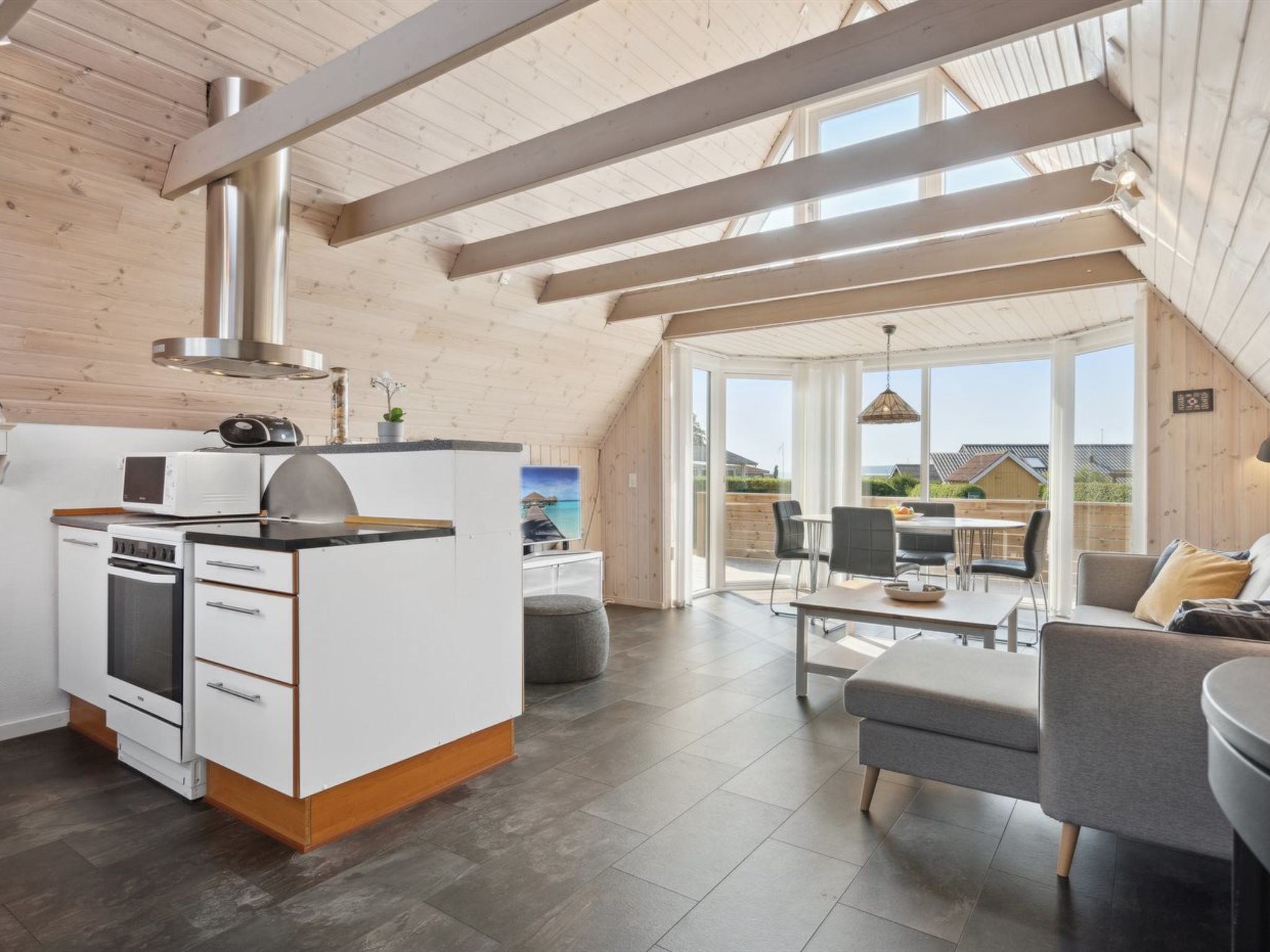 "Leve" - 200m from the sea-Binnen