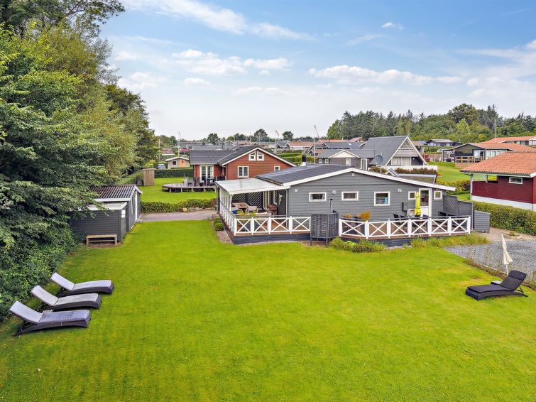 Search and Stay destination Horsens, Denmark from . "Wilman" - 300m from the sea in SE Jutland