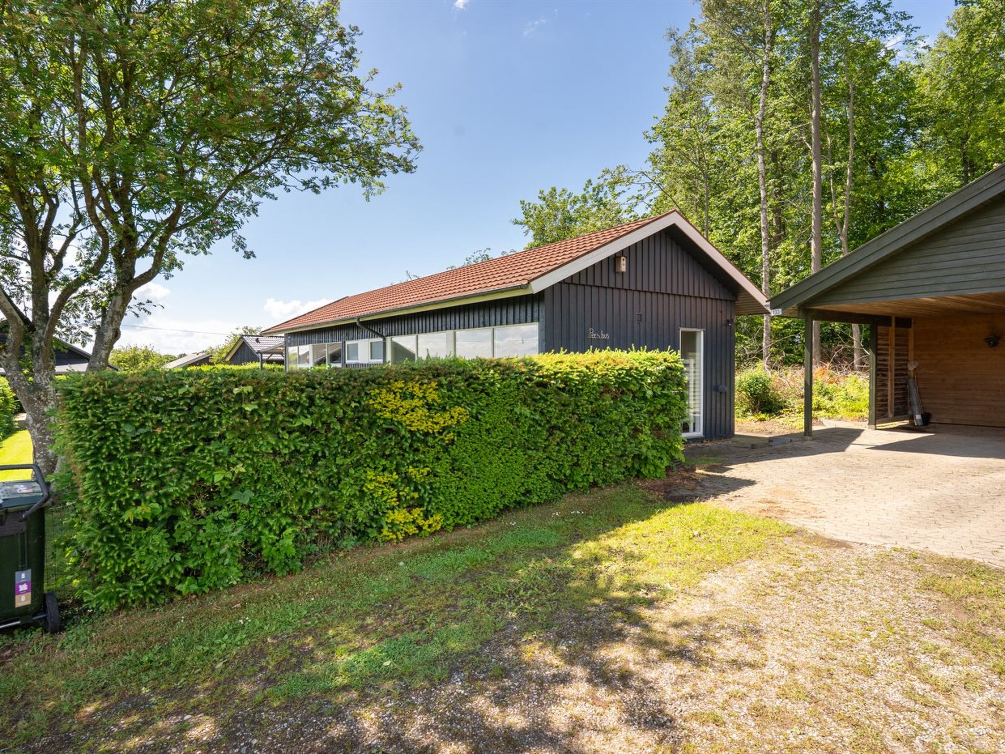 "Giselle" - 150m from the sea - Buiten