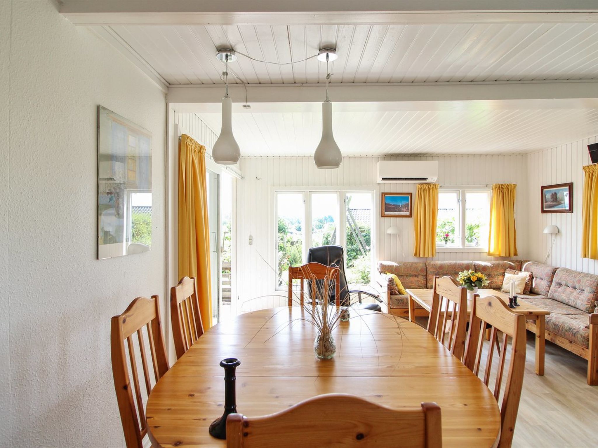 "Lillebror" - 200m from the sea - Binnen